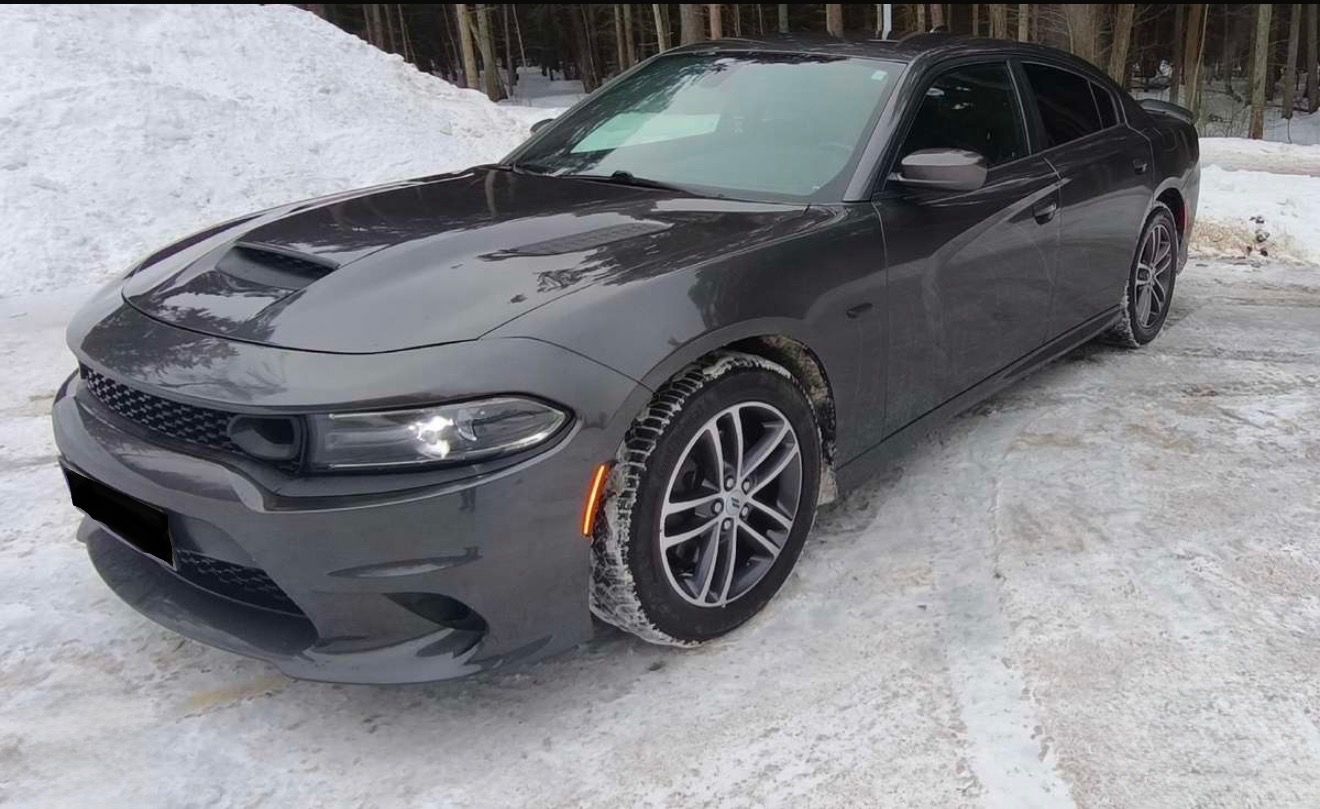 Dodge Charger, 3.6L 4x4 Premium Plus - fotka 6