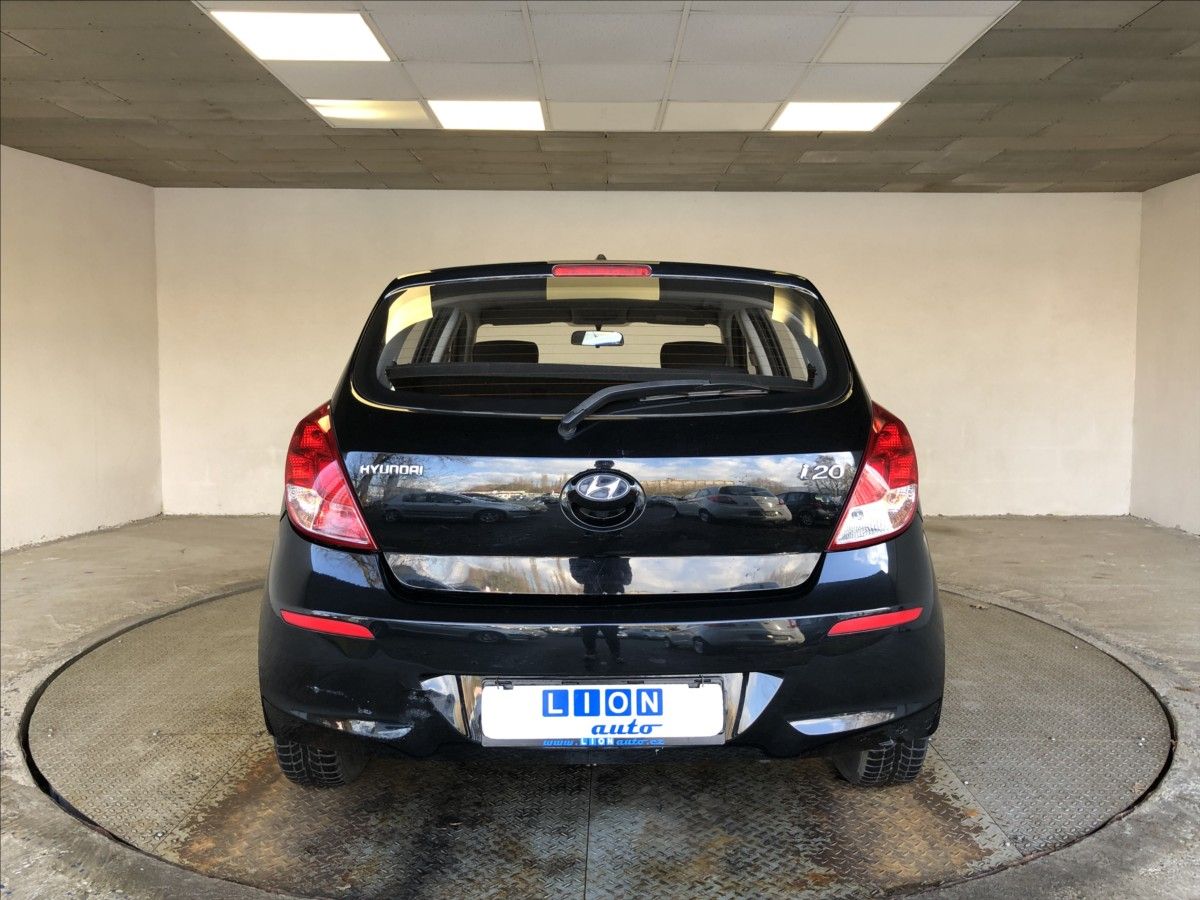 Hyundai i20, 1,3 16V - fotka 6