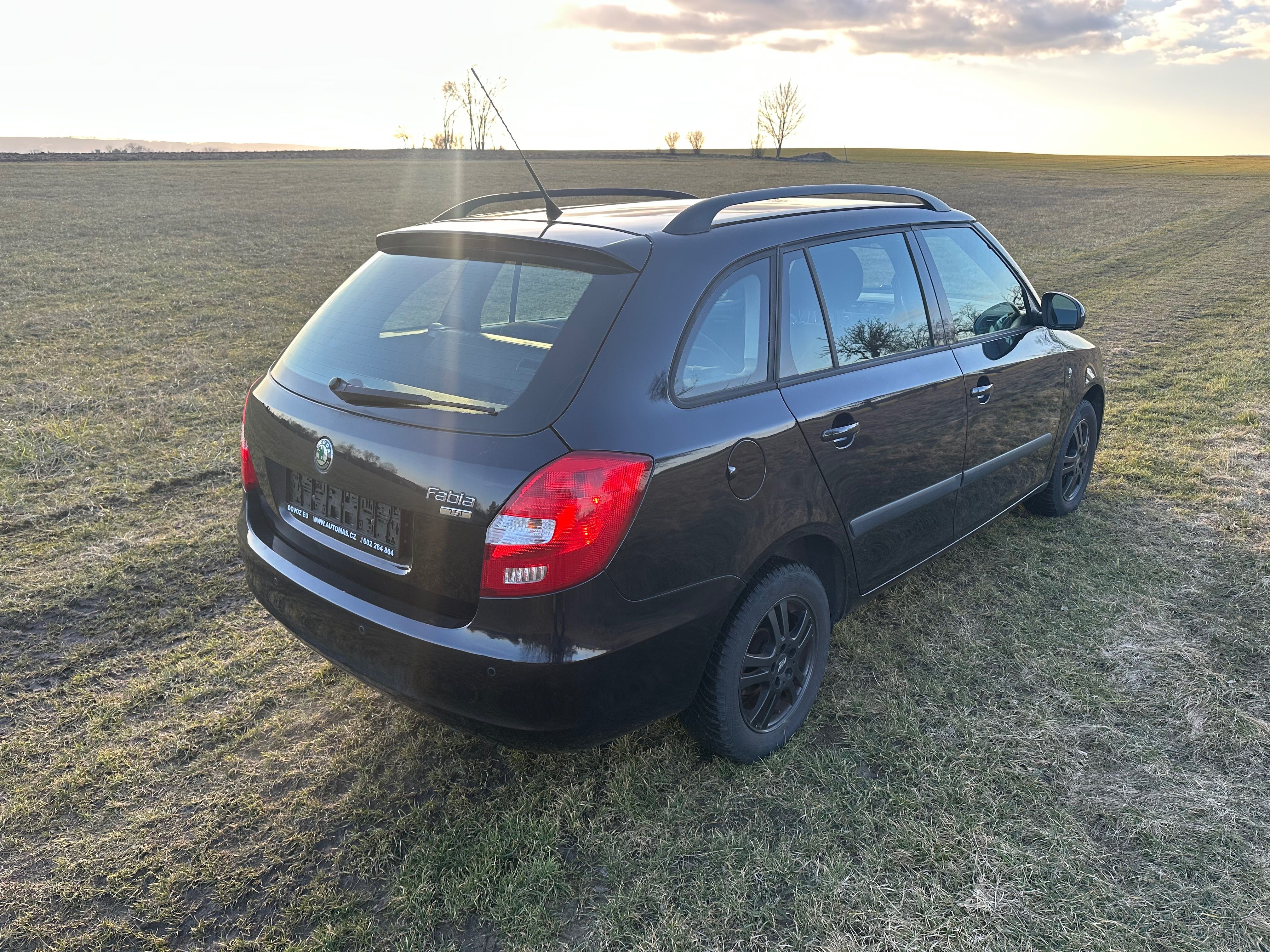 Škoda Fabia, 1.2 TSI-AL.KOLA-KLIMATRONIC - fotka 6