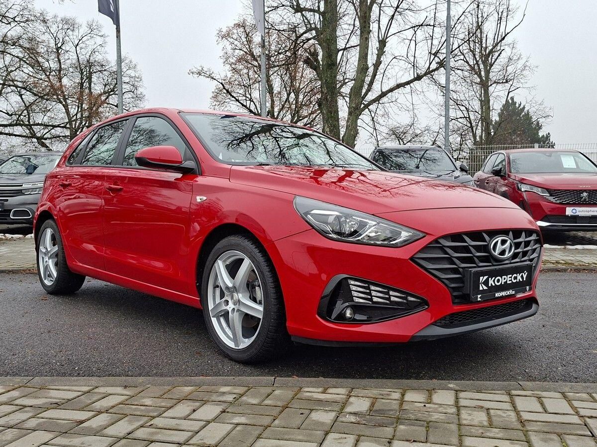 Hyundai i30, 1,0 TGDI 120k M6 - fotka 5