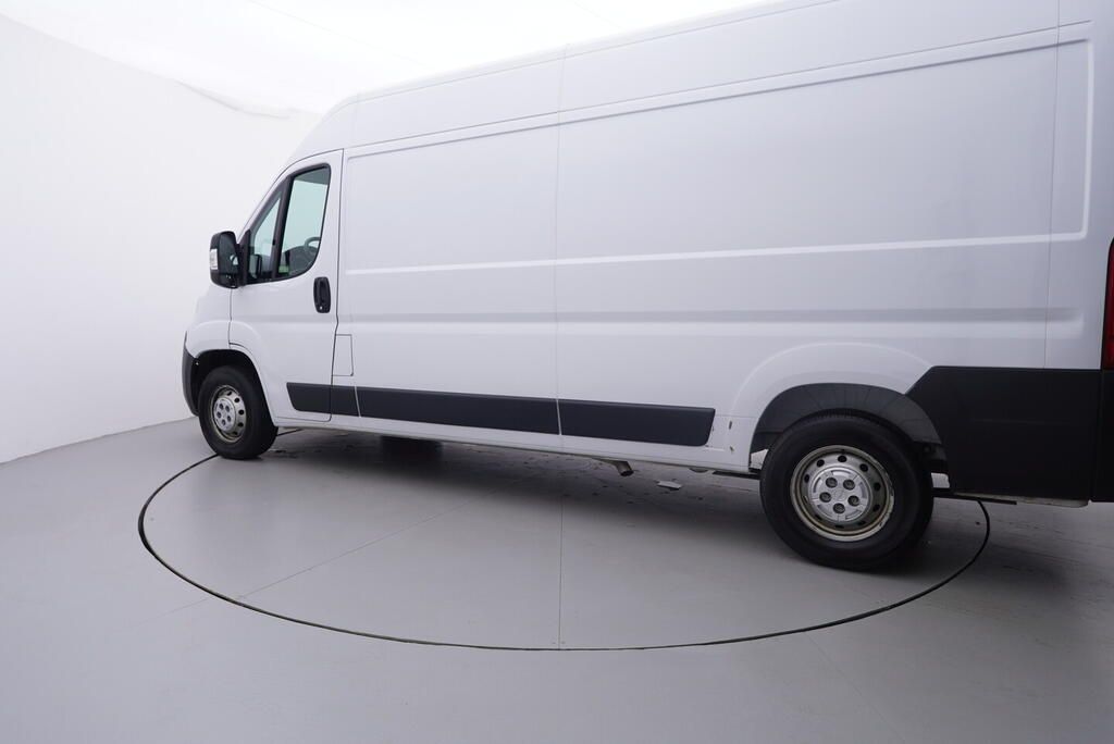 Opel, 2.2 103 kW - fotka 3