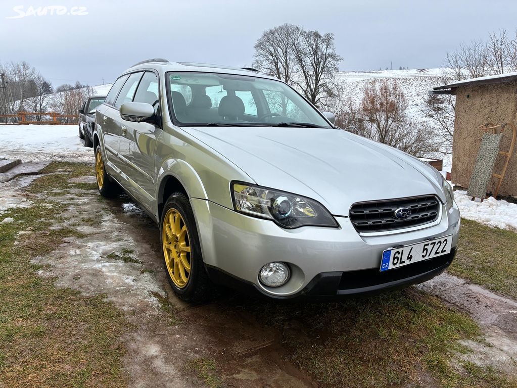 Stunning Subaru Legacy Outback H6 Pictures