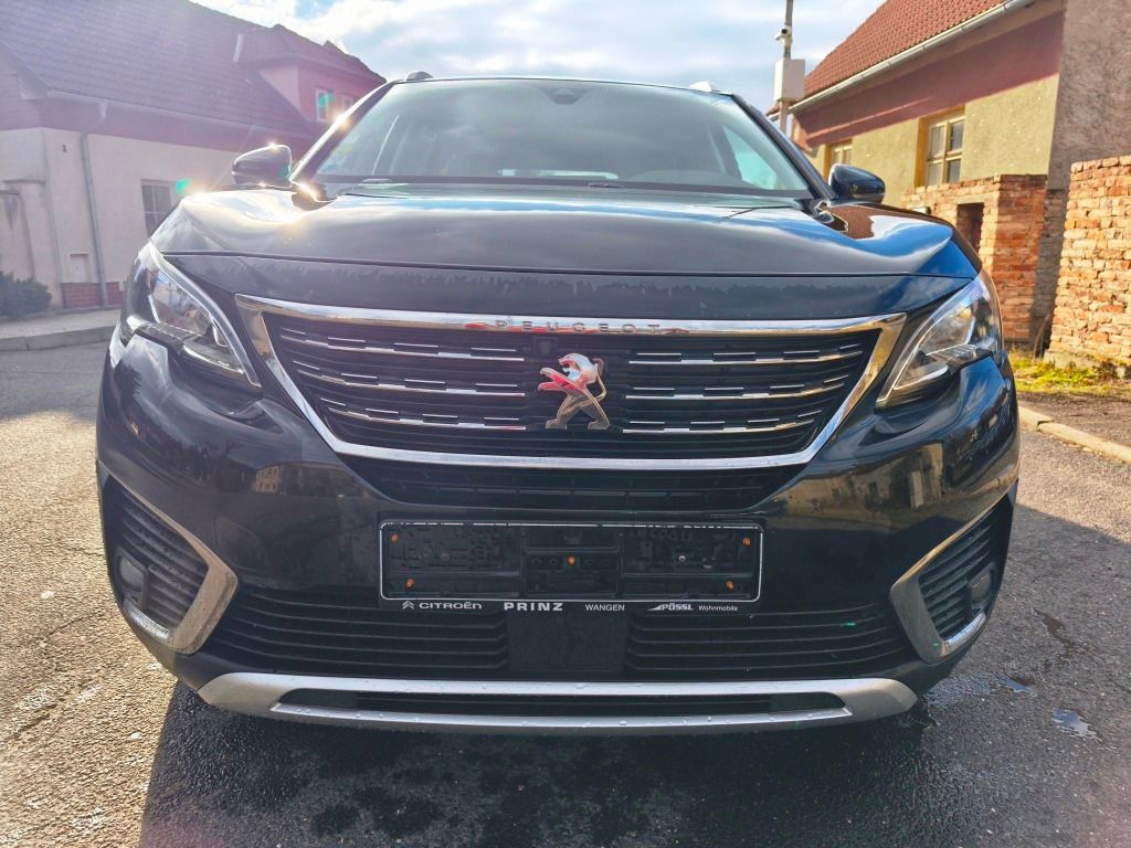 Peugeot 5008, 2,0HDi+MANUÁL+ZÁRUKA KM - fotka 2