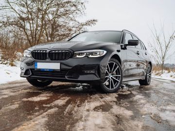 330 d, NOVÁ CENA, 4X4