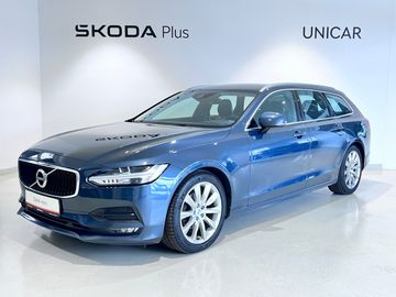 Momentum 2.0 D / 140kW AWD