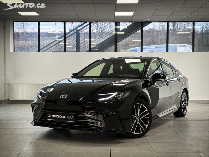 Toyota Camry, 2.5 Hybrid, CVT, Executive