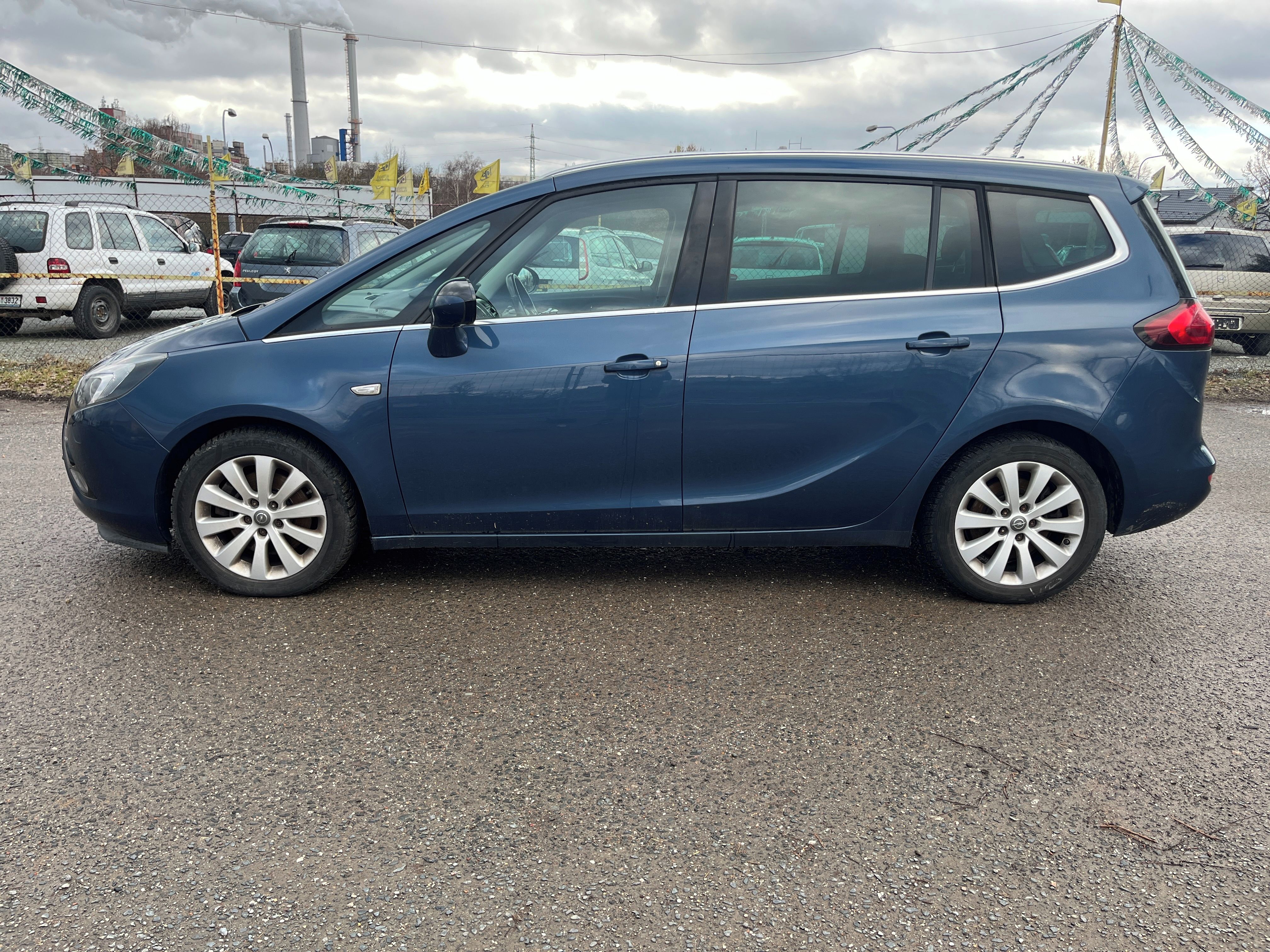 Opel Zafira, 2.0Cdti 125kw 7.míst 185.000km - fotka 2