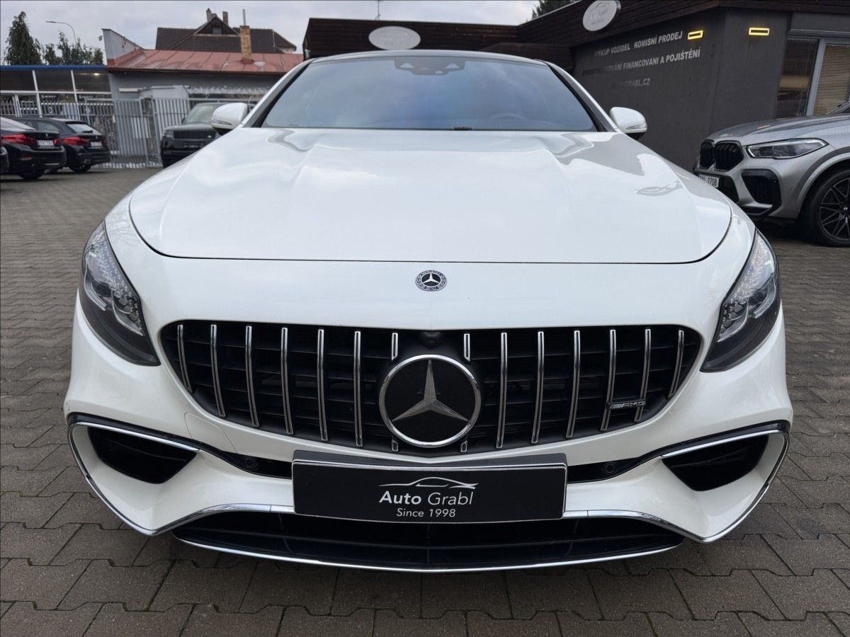 Mercedes-Benz Třídy S, S 560 AMG 4Matic Kupé - fotka 2