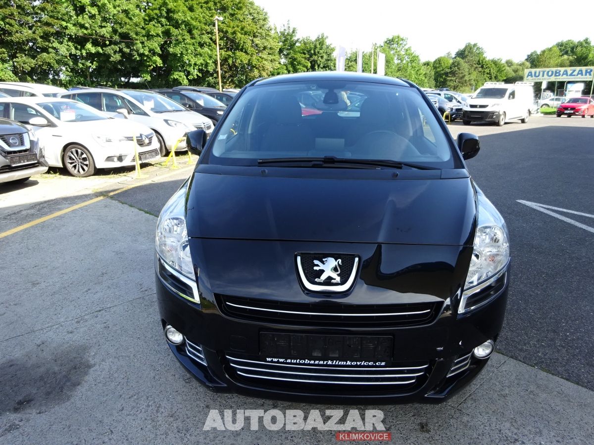 Peugeot 5008, 2,0 HDI, 7 MÍST - fotka 3
