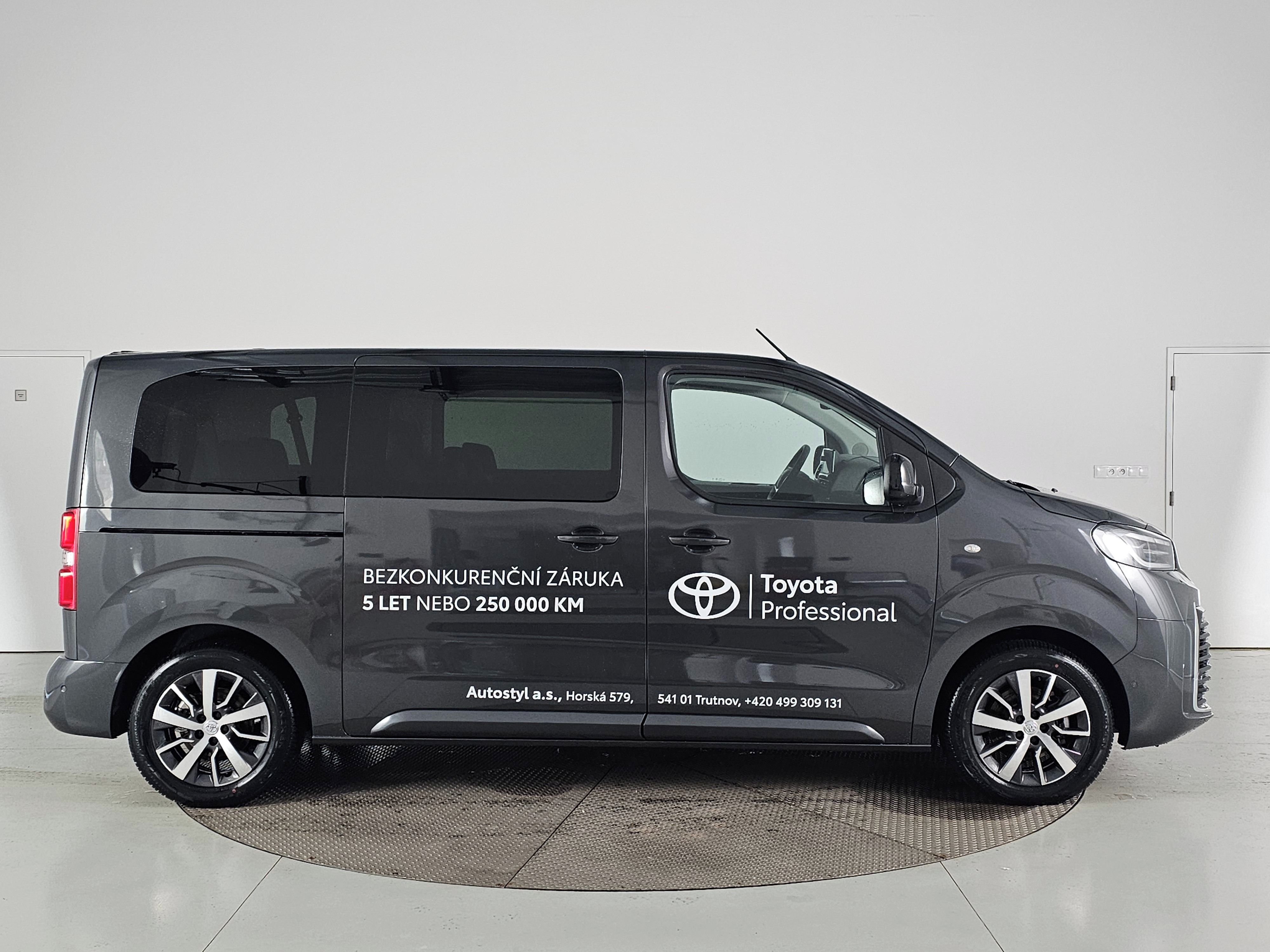 Toyota Proace Verso, 2.0D 144k Family 8S Webasto - fotka 4