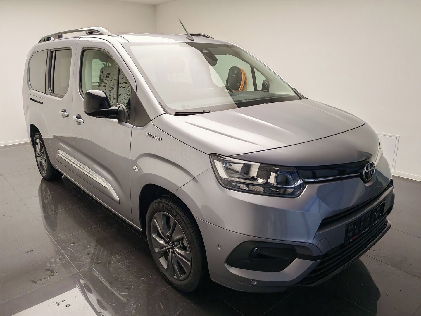 Toyota Proace City Verso, 1.5 D-4D 130k Long Family - fotka 3