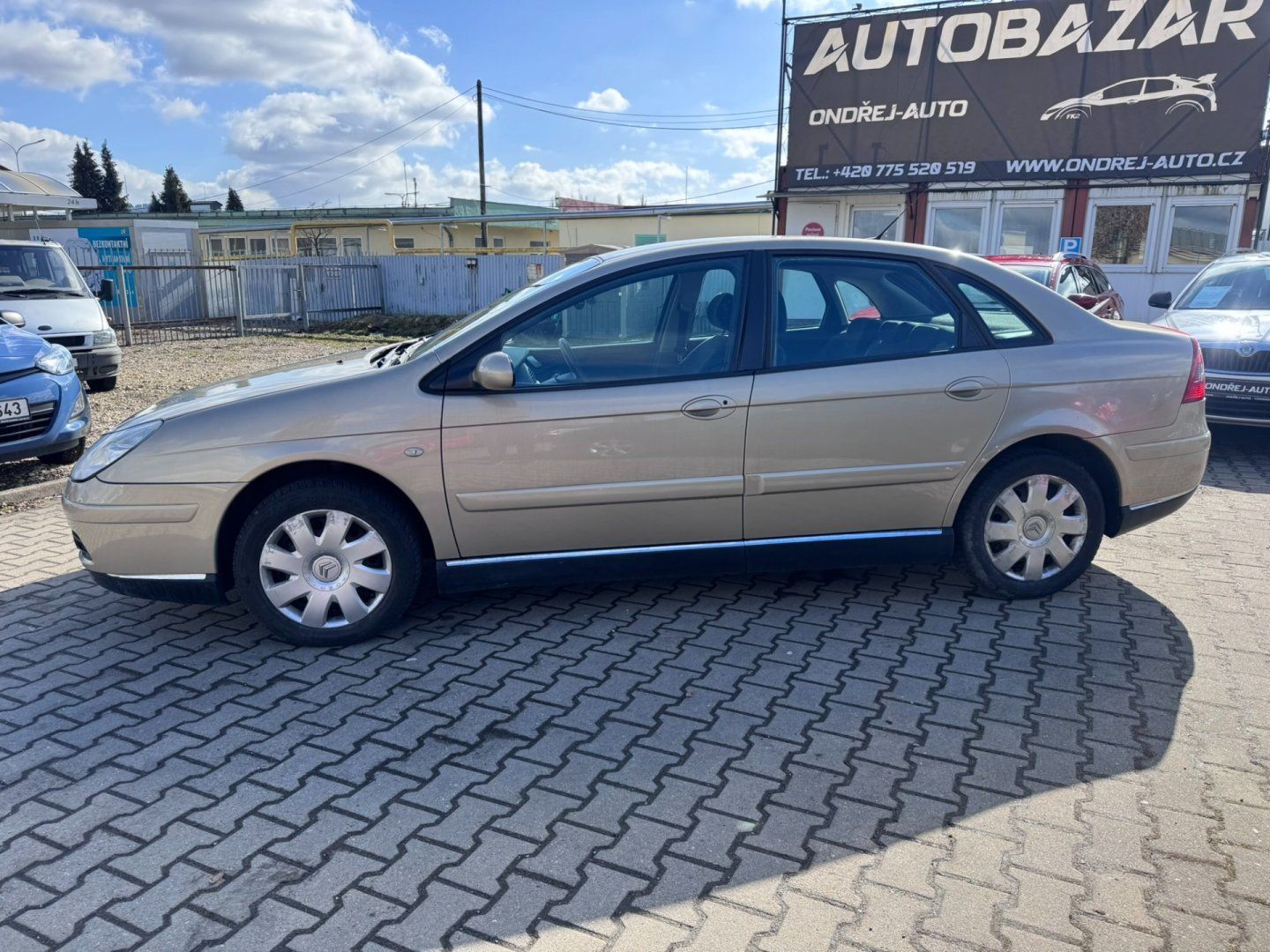 Citroën C5, AUTOMAT 2,0i 103 KW STK - fotka 3