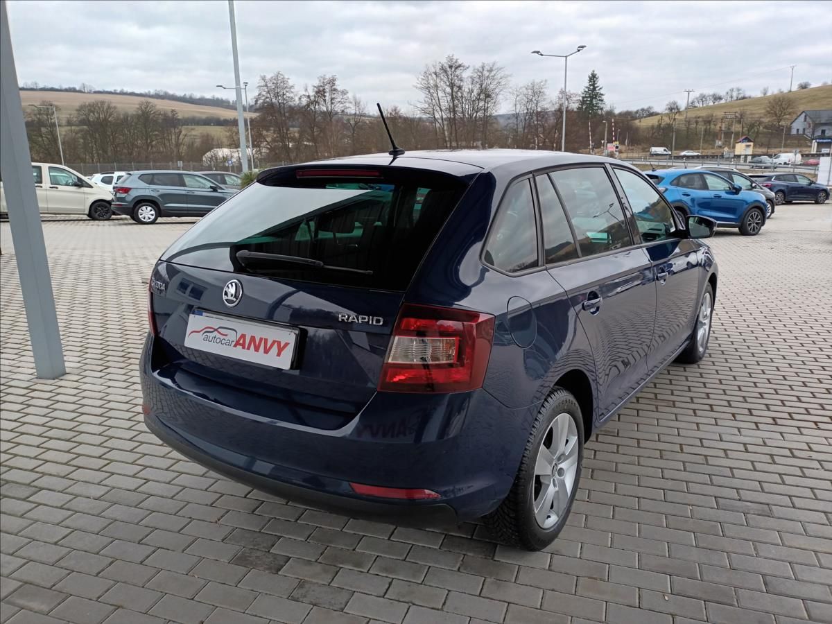 Škoda Rapid, 1,0 TSI,81KW,DIGIKLIMA,TEMPOMA - fotka 5