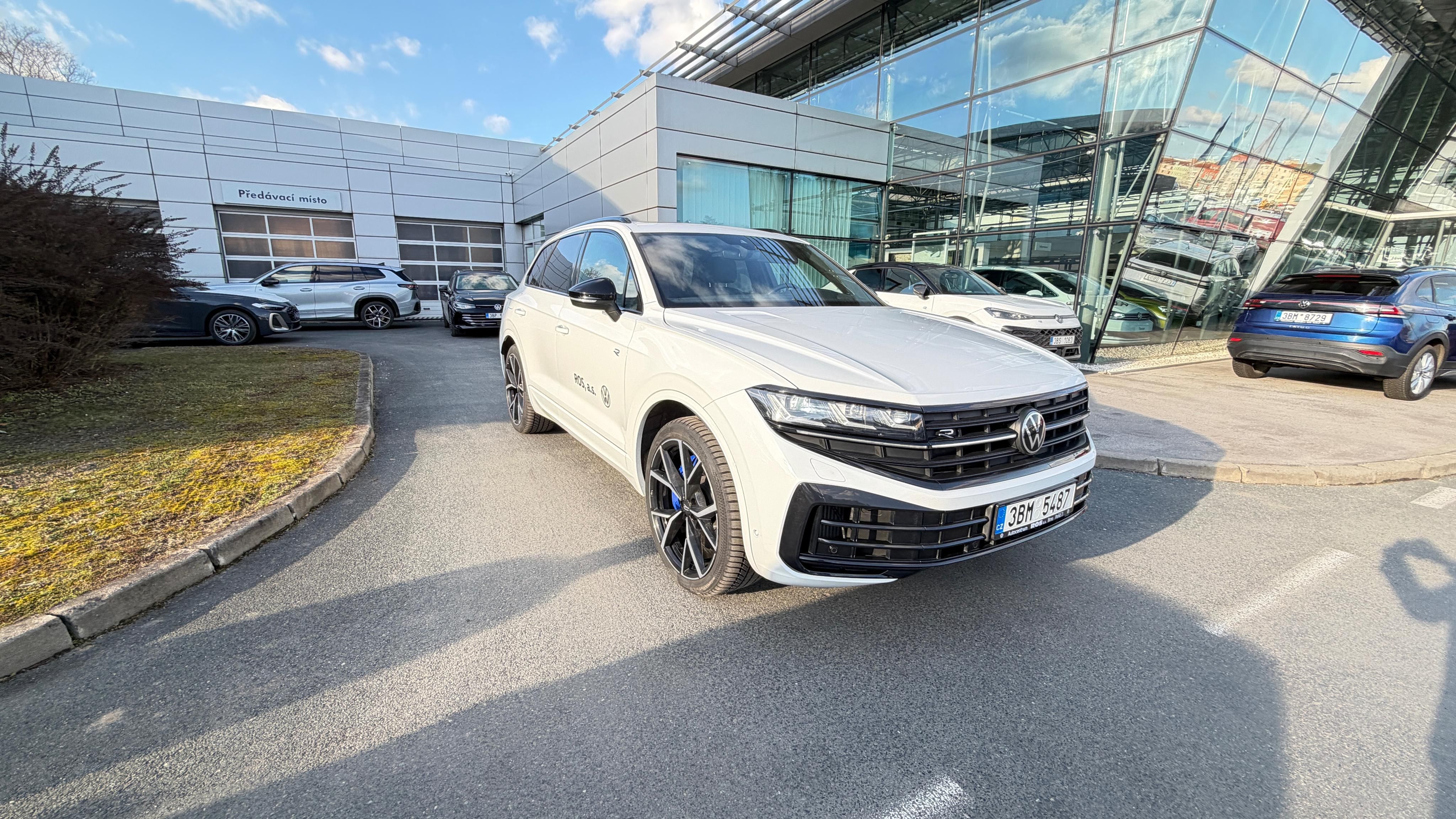 Volkswagen Touareg, R 3.0 TSI 340kW 466 Hp - fotka 3