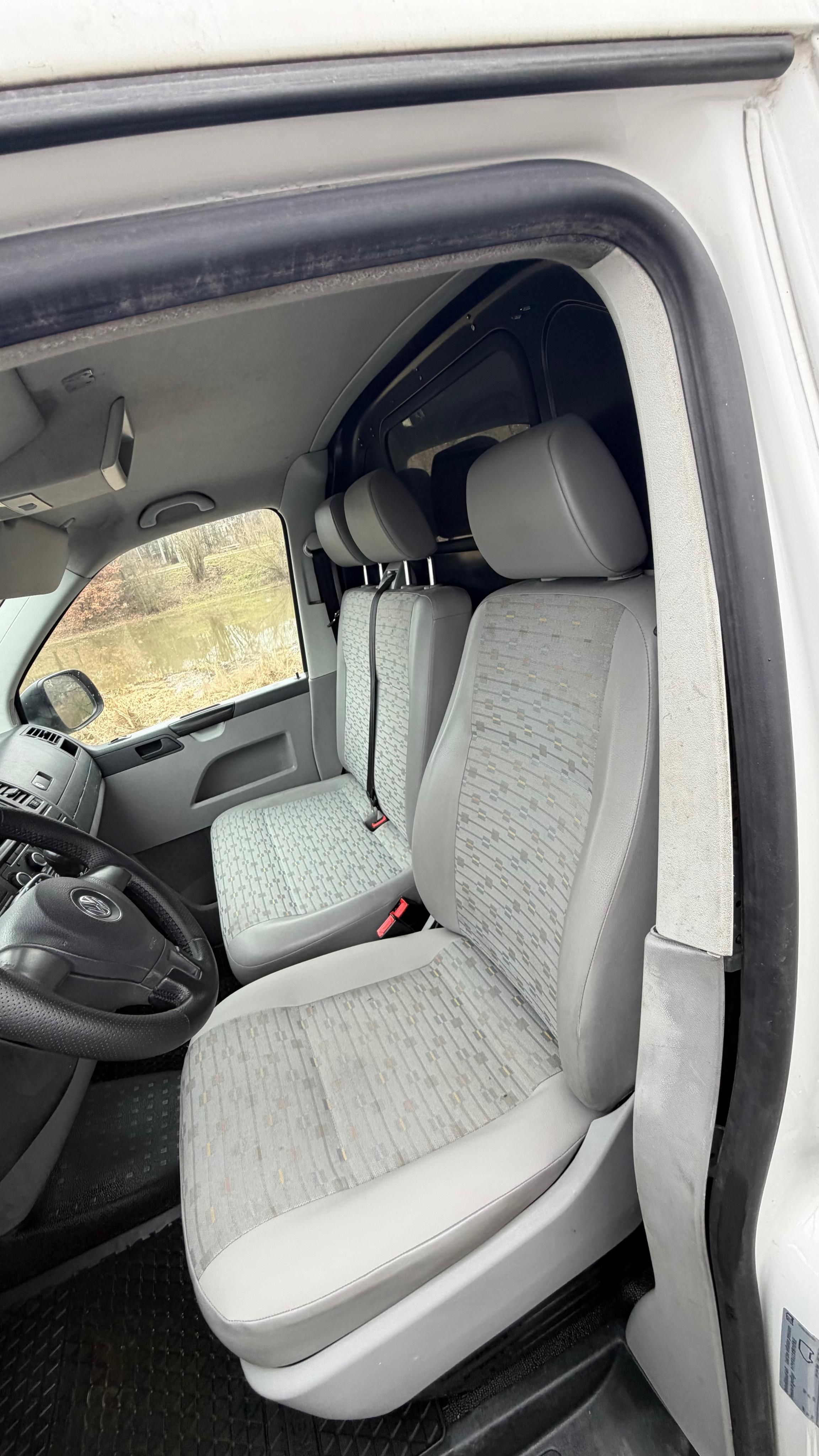 Volkswagen Transporter, Transportér T5.5 2.0TDI 103 KW - fotka 6