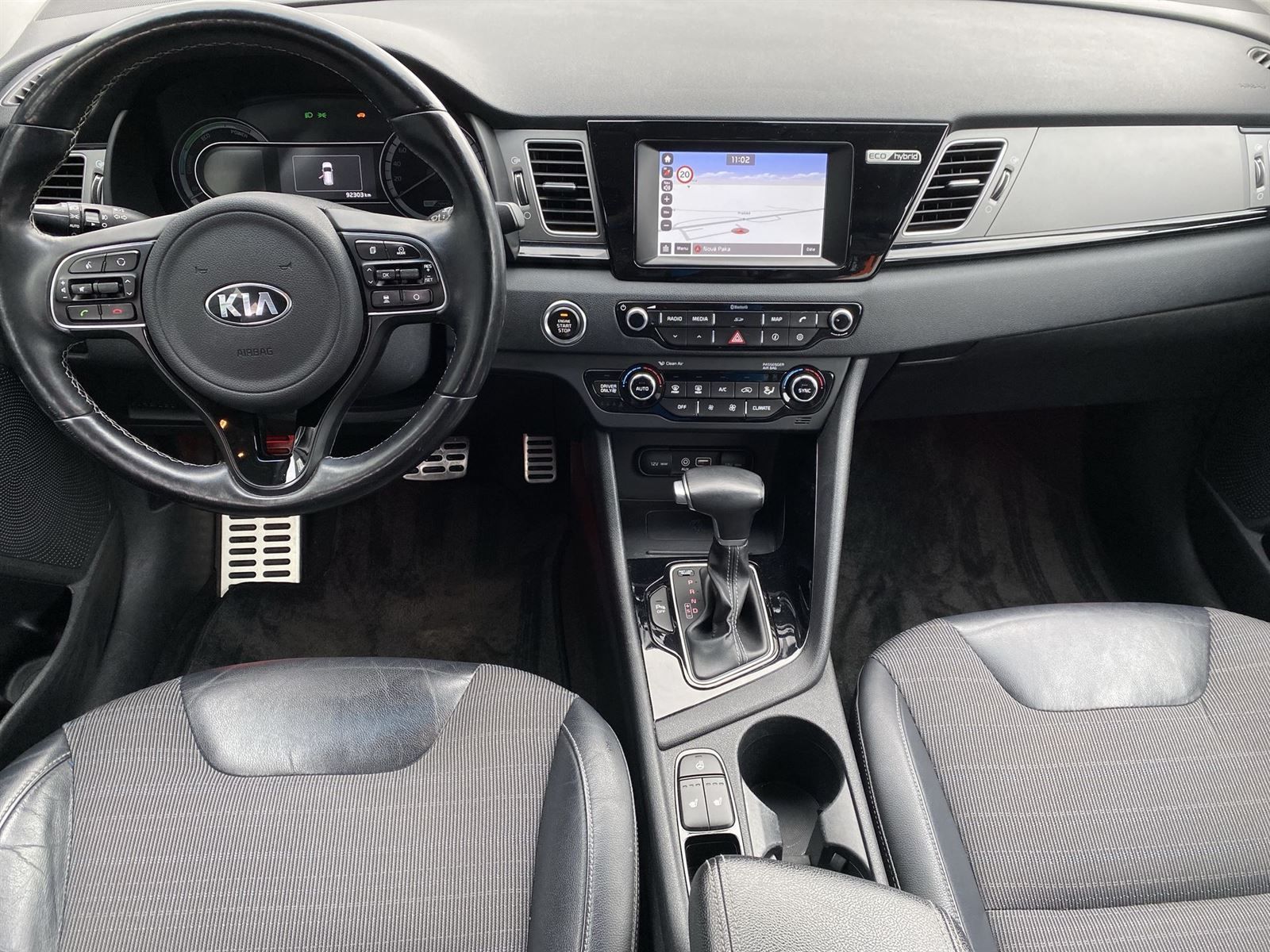 Kia Niro, 1.6 GDI HEV DCT - fotka 5