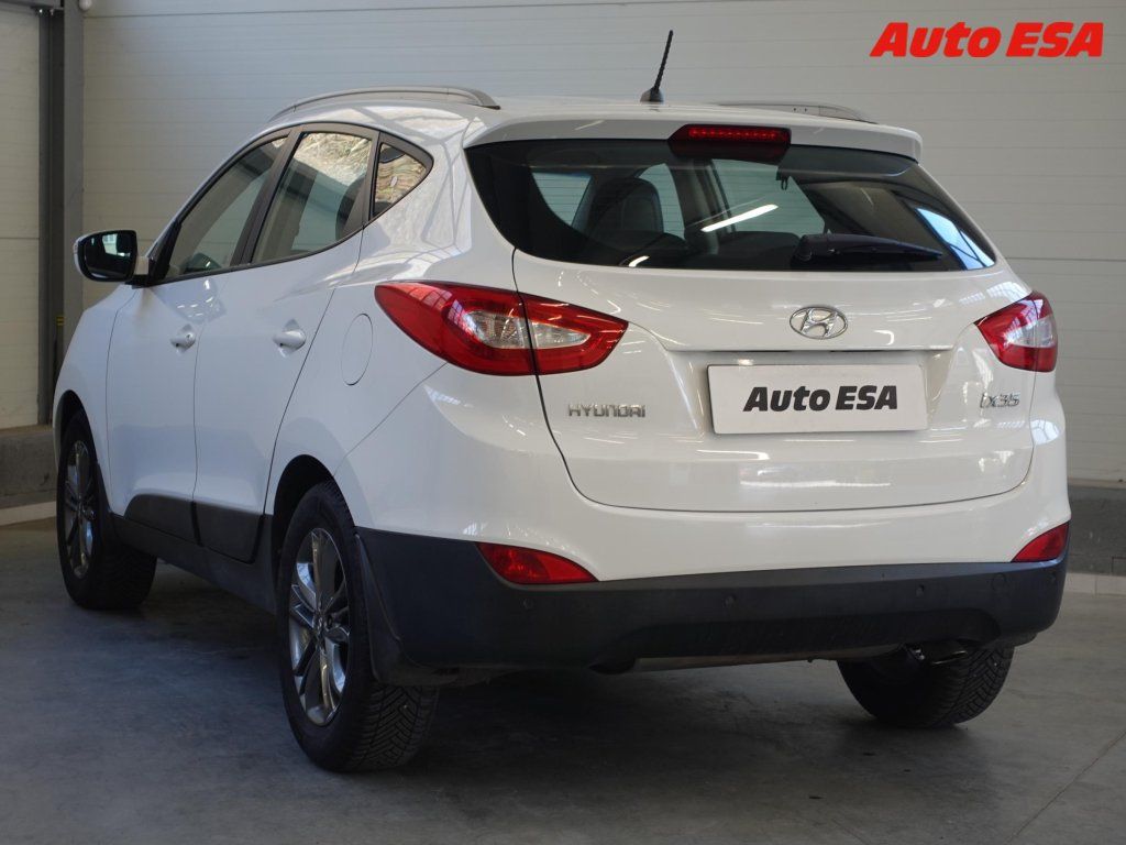 Hyundai ix35, 2.0 GDi,2.maj,ČR,Trikolor - fotka 6