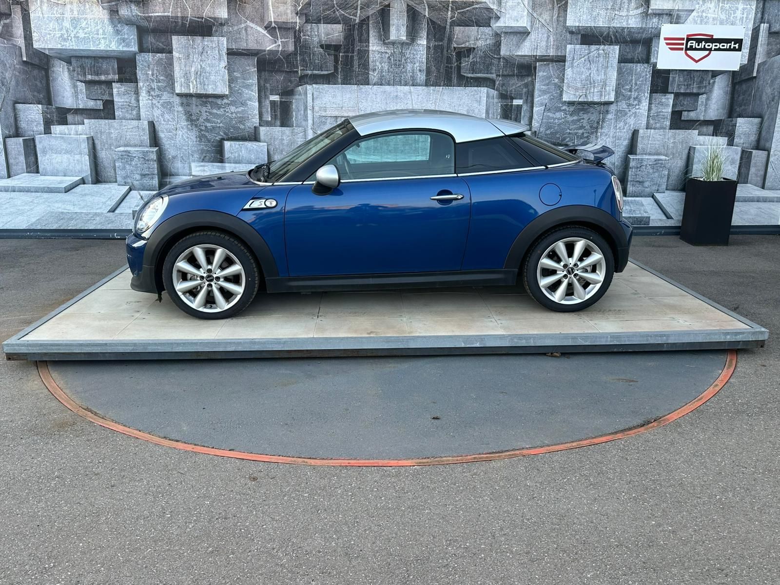 Mini Cooper S, Coupe, 2.0D 105KW - fotka 4