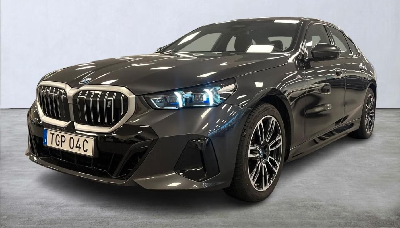 BMW i5, xDrive40 M-Sport Kam Ambient