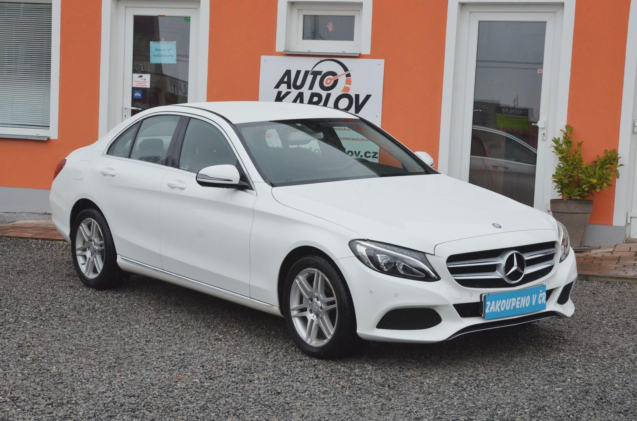 Mercedes-Benz Třídy C, C 220d AUTOMAT / ČR / LED
