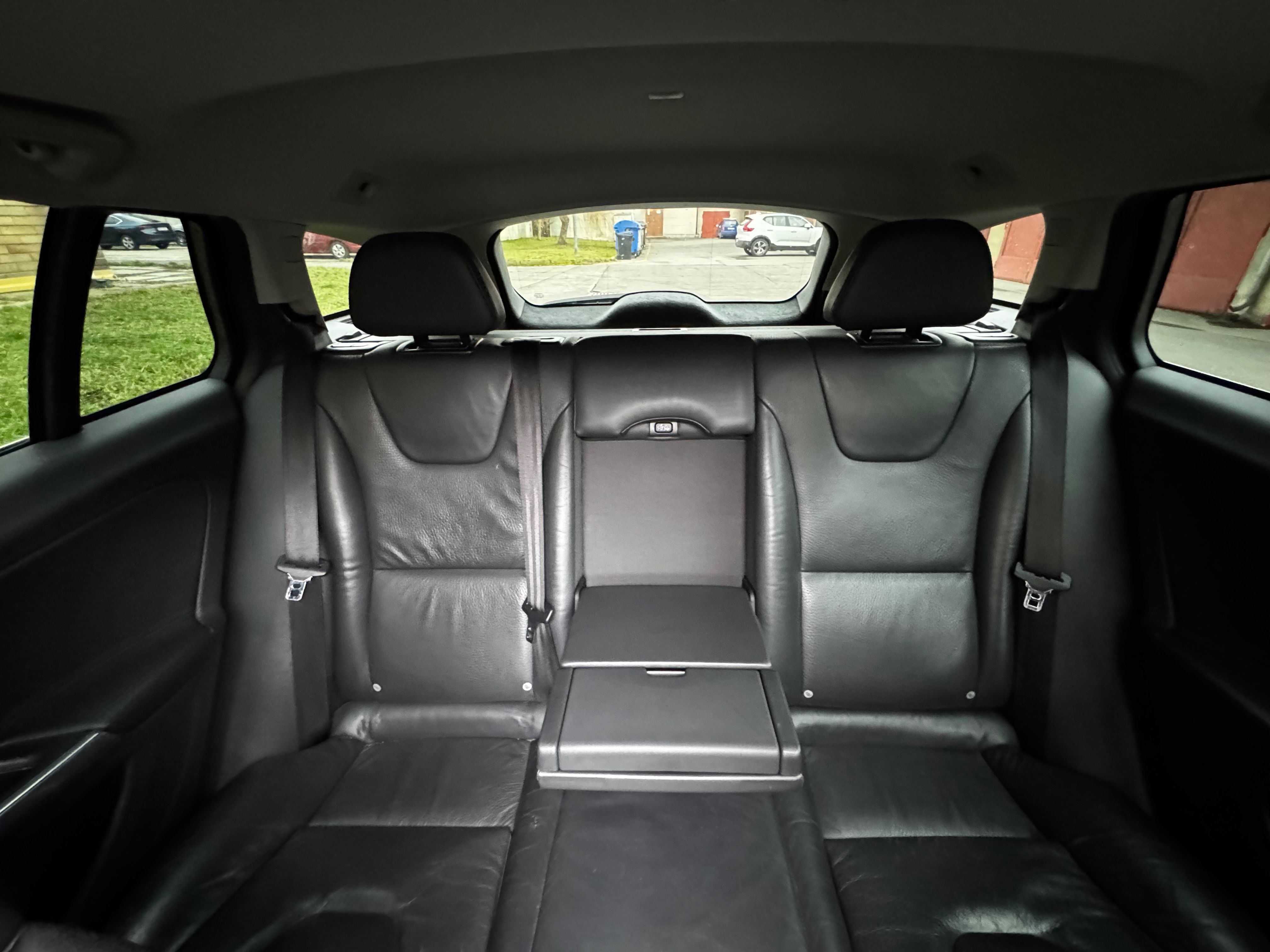 Volvo V60, Volvo V60 Hybrid (2.4 Diesel) - fotka 6
