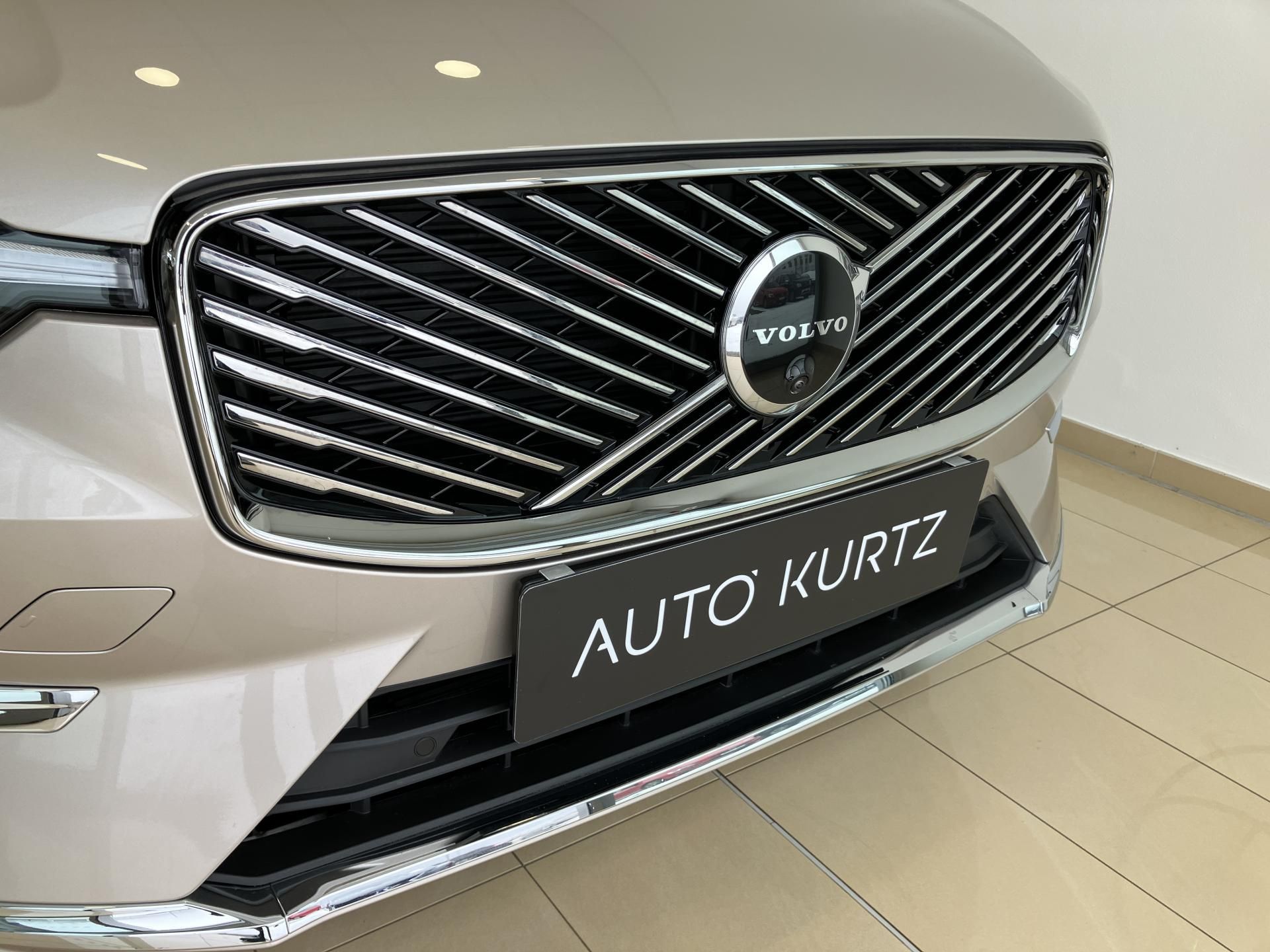 Volvo XC60, B5 AWD Ultra Bright AT8, ČR - fotka 3
