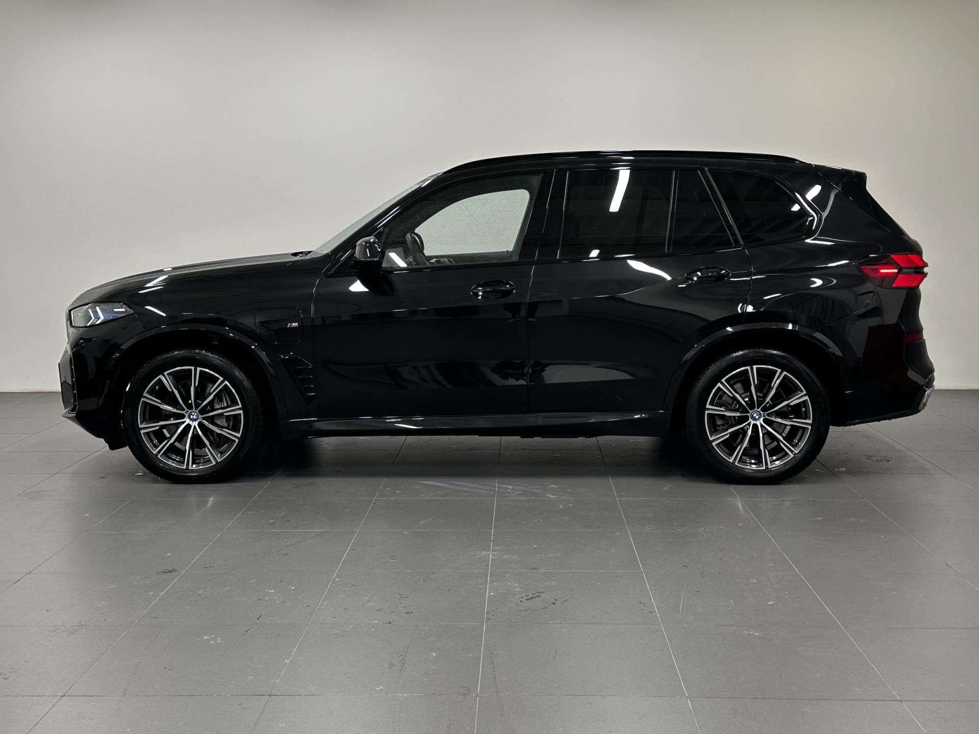 BMW X5, X5 xDrive50e - fotka 2