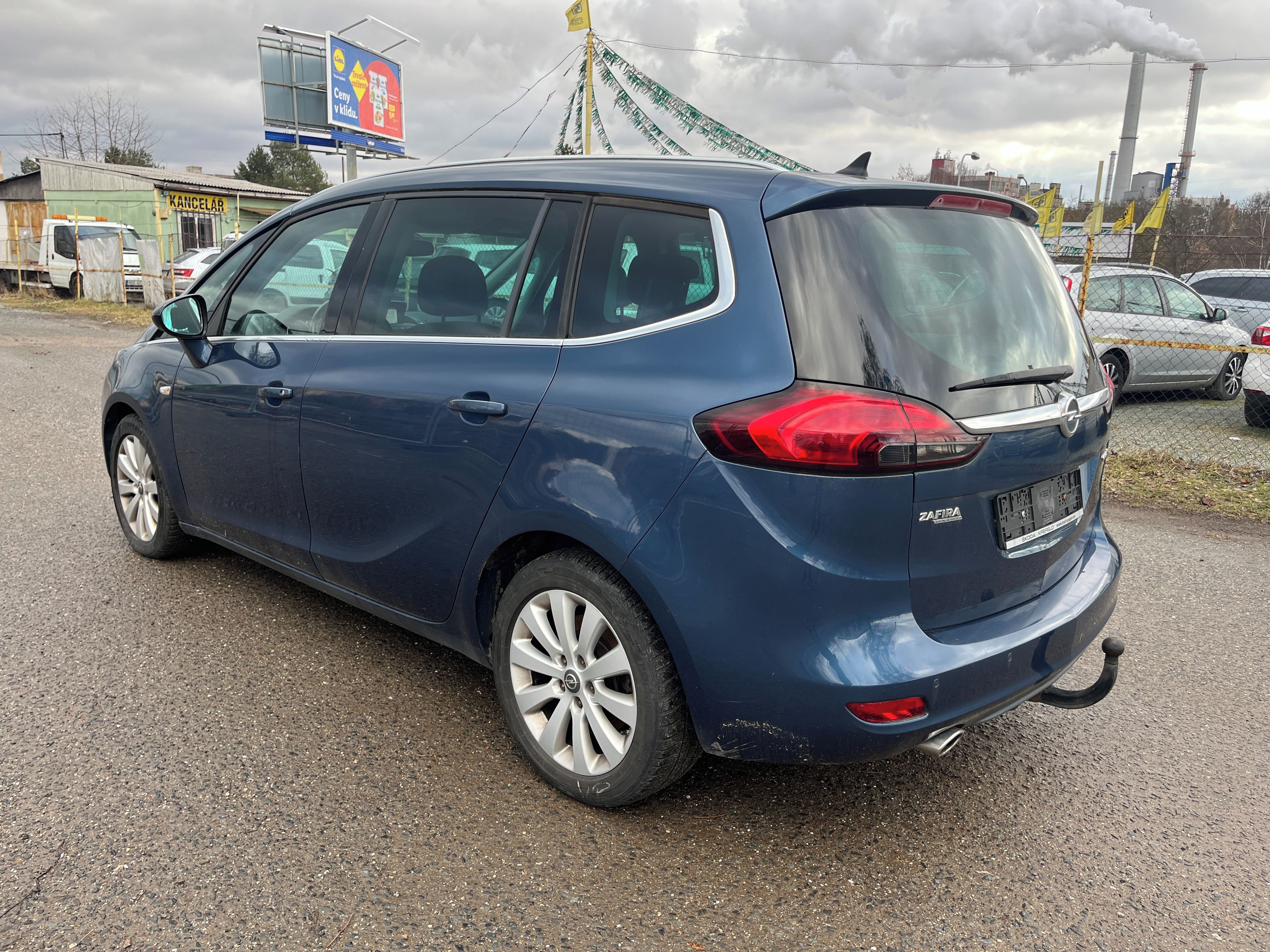 Opel Zafira, 2.0Cdti 125kw 7.míst 185.000km - fotka 3