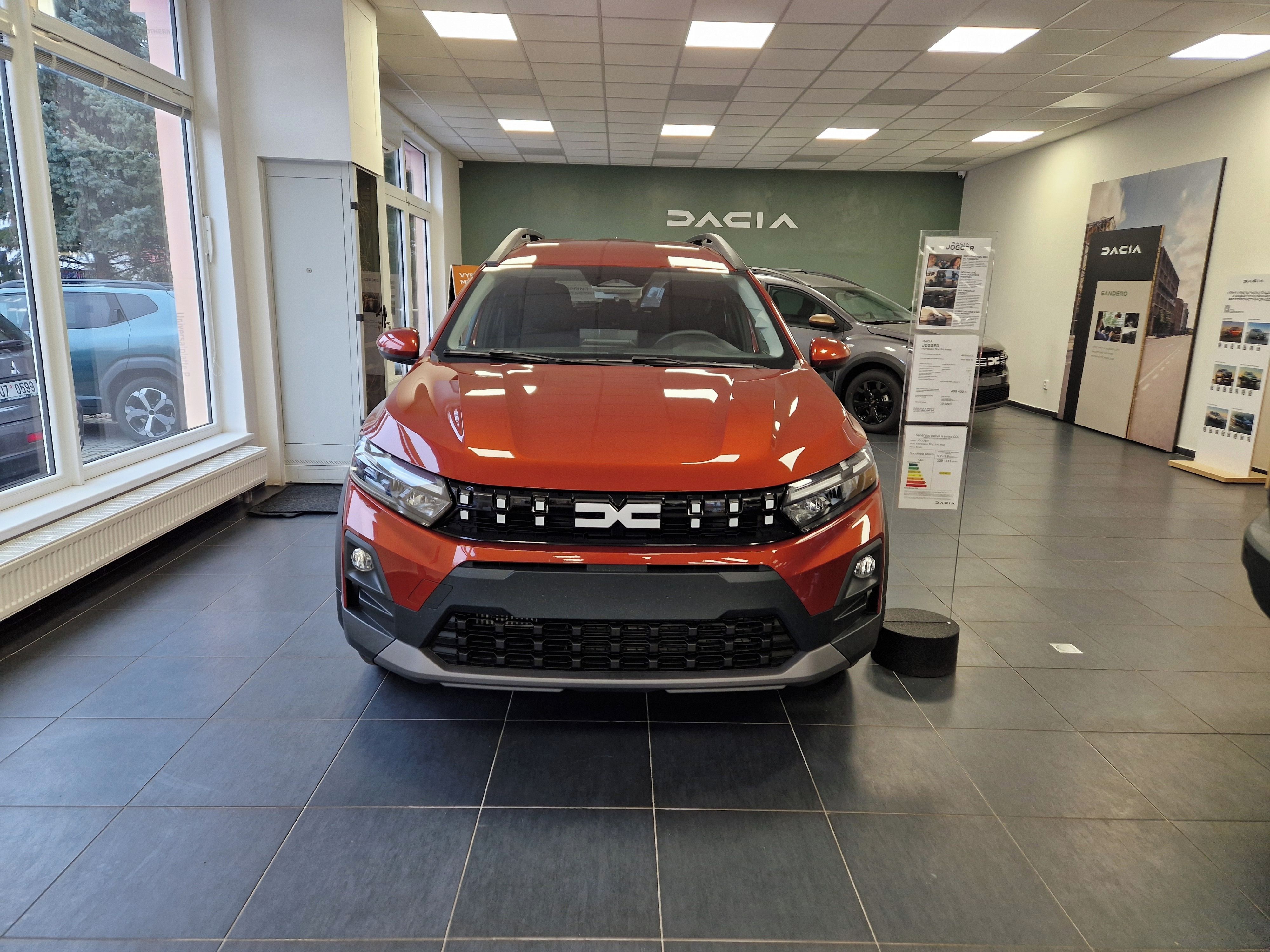 Dacia Jogger, Expression TCe 110 5 míst - fotka 2