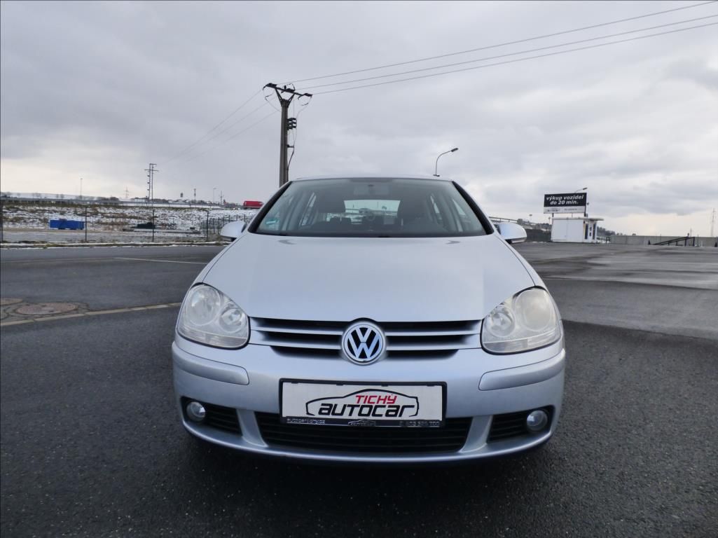 Volkswagen Golf, 1,6 Digi Klima,Webasto  Tour - fotka 2