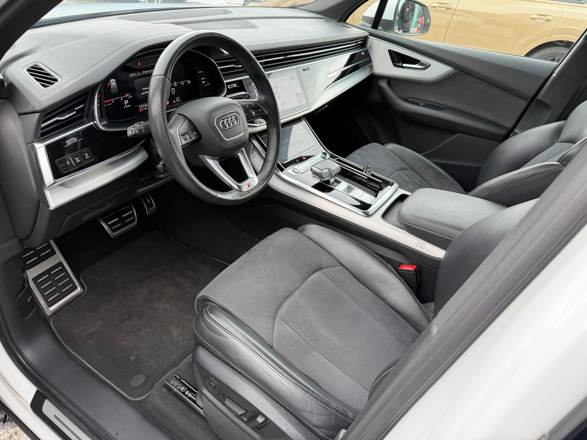 Audi Q7, S-Line  210kW Matrix - fotka 5