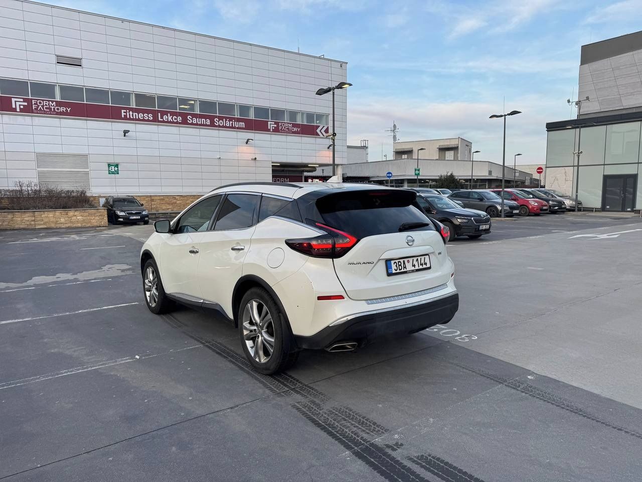 Nissan Murano, Exkluzivní auto Z52 Facelift - fotka 4