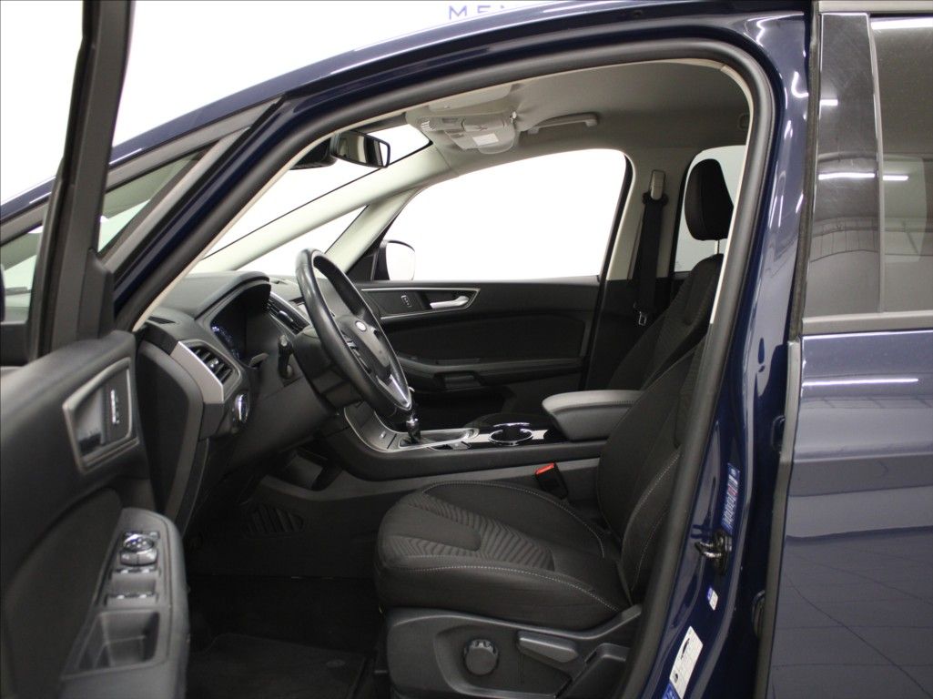 Ford S-MAX, 1,5 EB 121kW 1.maj.ČR 7-míst - fotka 6