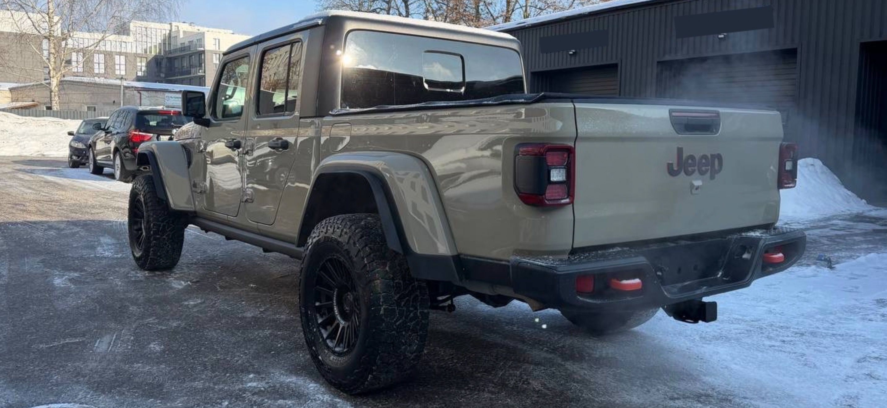 Jeep Gladiator, 3.6L Mojave Fox Podvozek - fotka 4