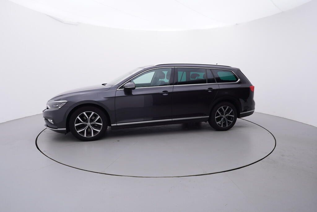 Volkswagen Passat Variant, Elegance 2.0 TDI 110 kW - fotka 2