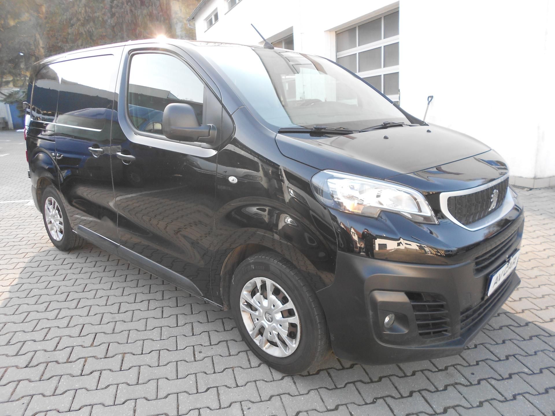 Peugeot Expert, FG L1 1,6HDi 115k 1.majitel - fotka 2