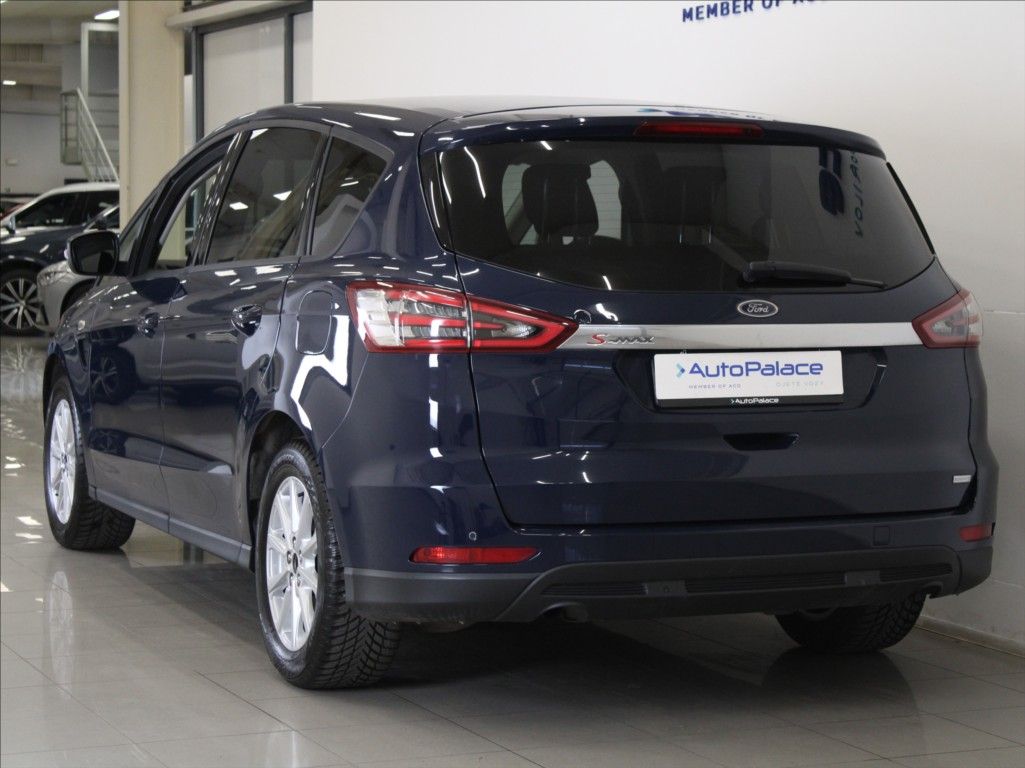 Ford S-MAX, 1,5 EB 121kW 1.maj.ČR 7-míst - fotka 3