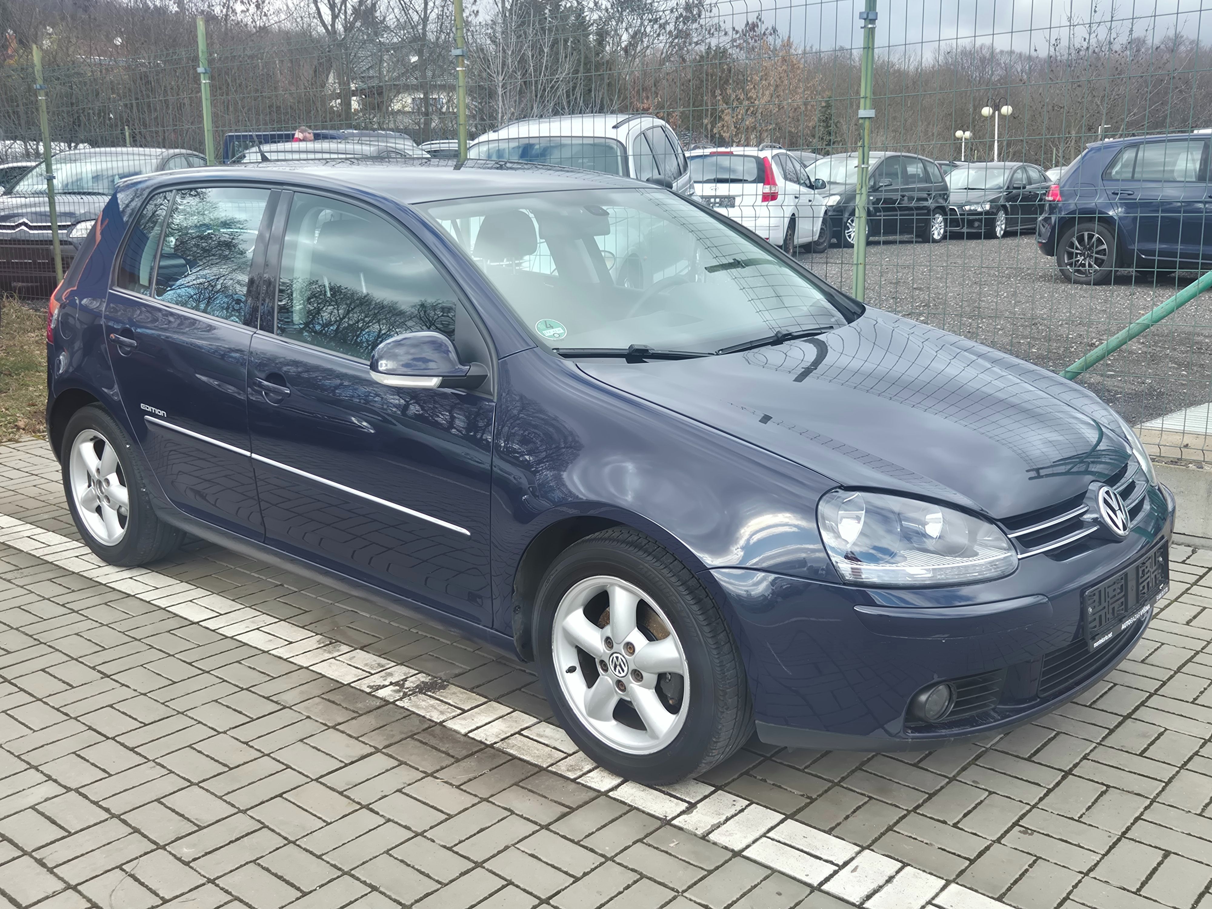 Volkswagen Golf, 1.4i - SERVISKA