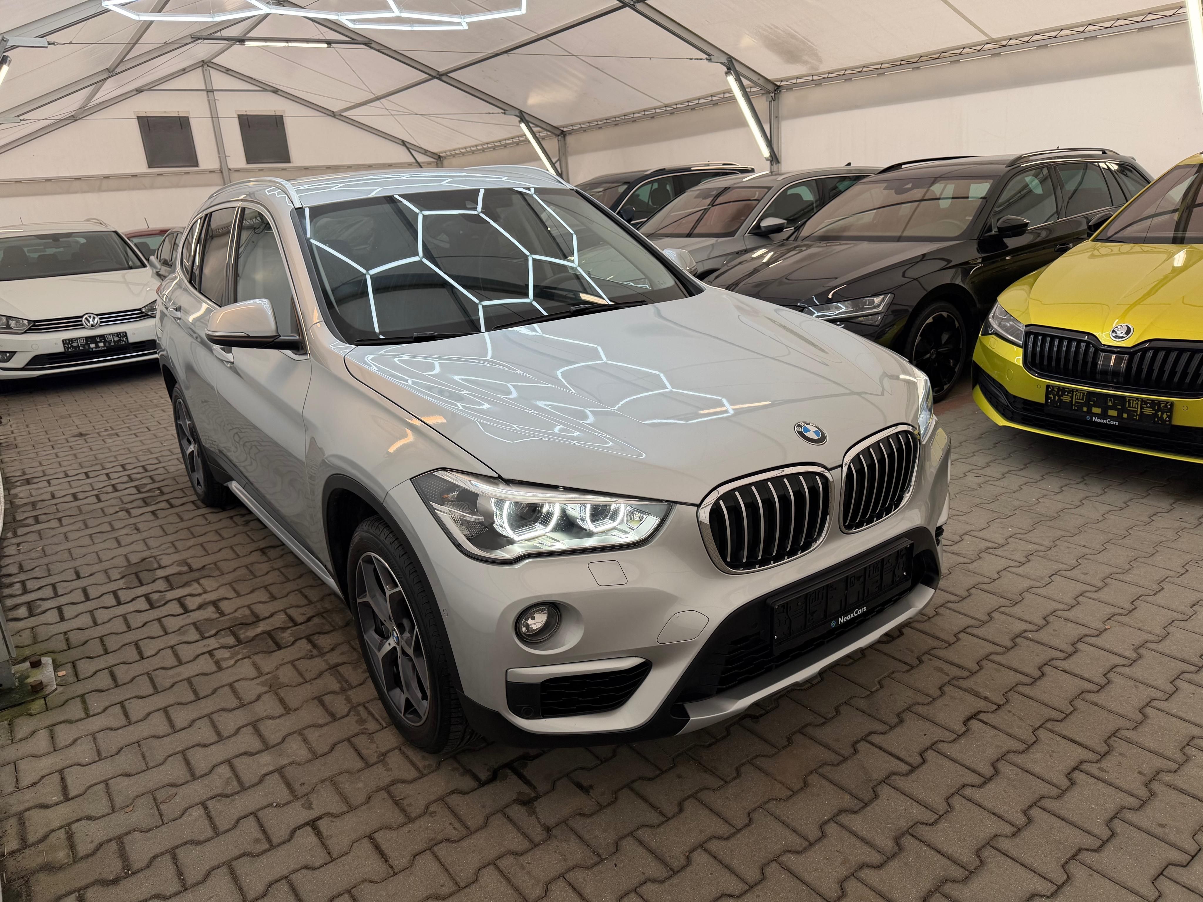 BMW X1, 20d,140kW,aut,X-Drive,tažné,1m - fotka 6