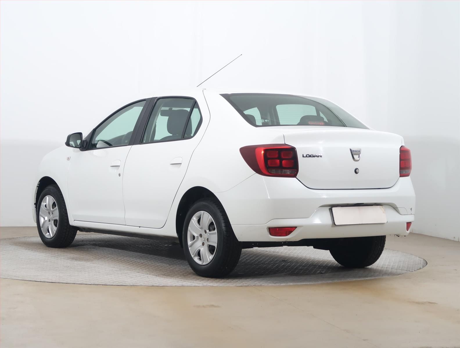 Dacia Logan, 1.0 SCe, Klima, El. okna - fotka 4
