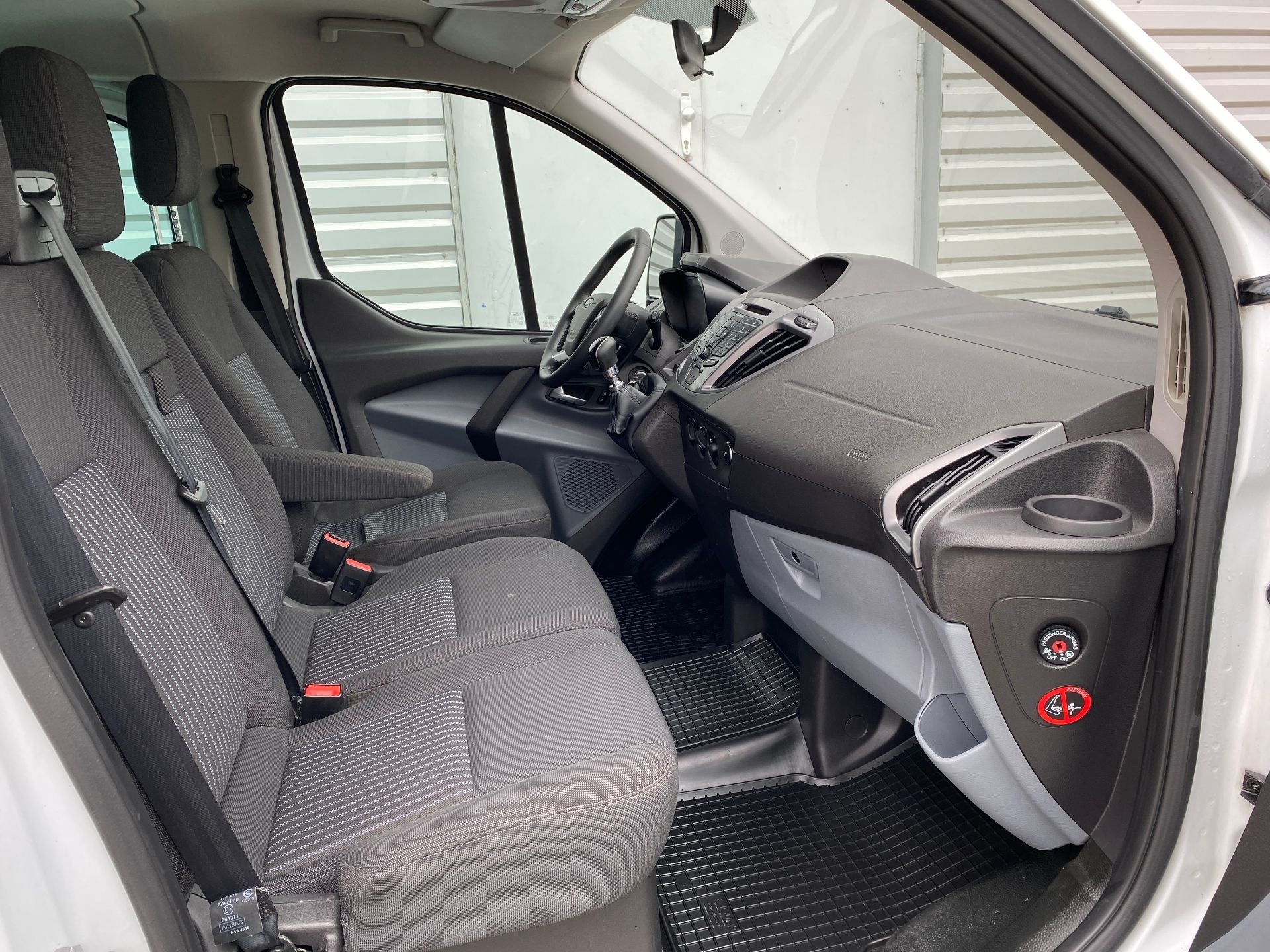 Ford Transit, 2.2 TDCi 92kW 9Míst L2 - fotka 6