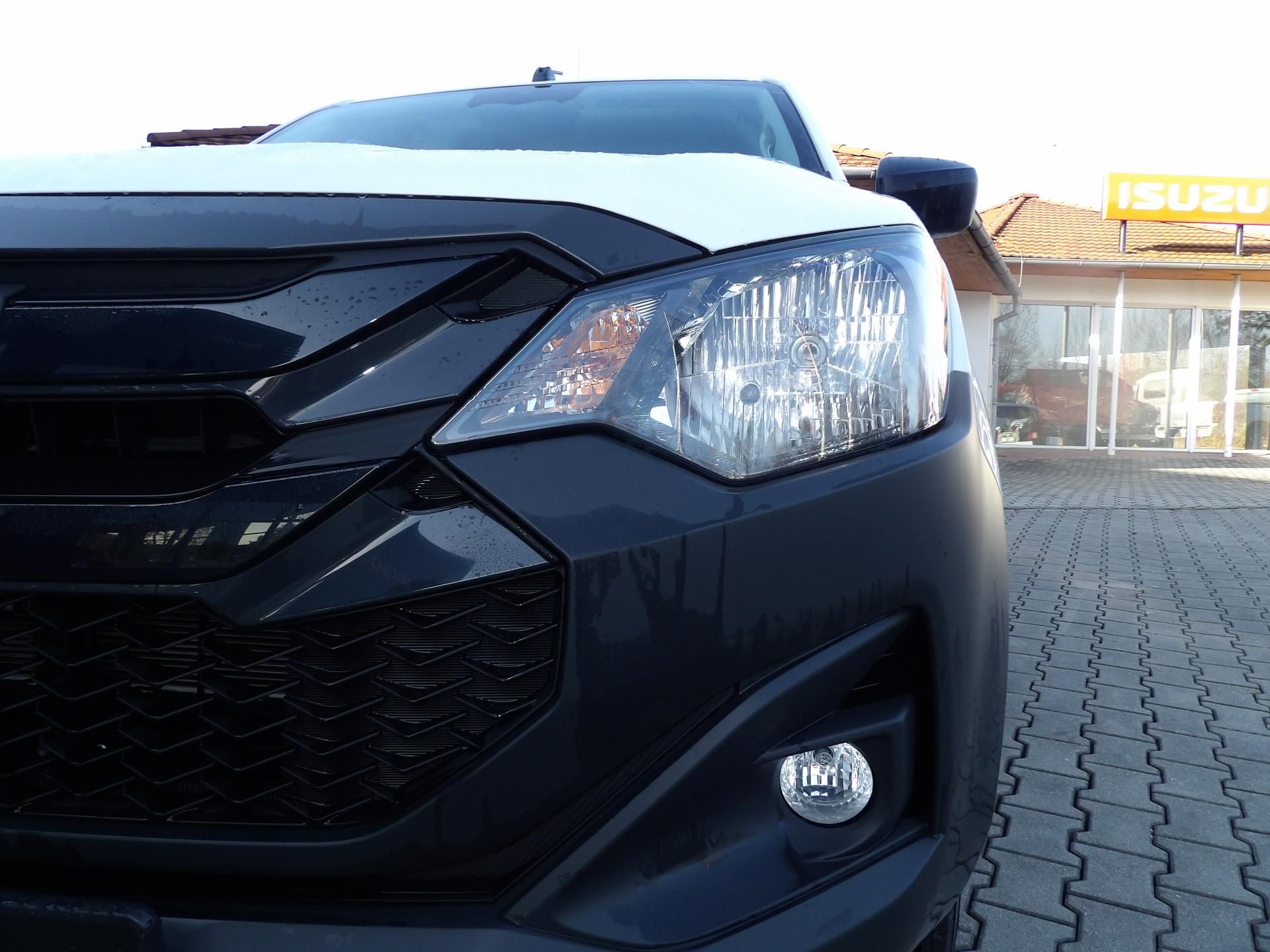 Isuzu D-Max, L Single Cab  4x4 A/T - fotka 4