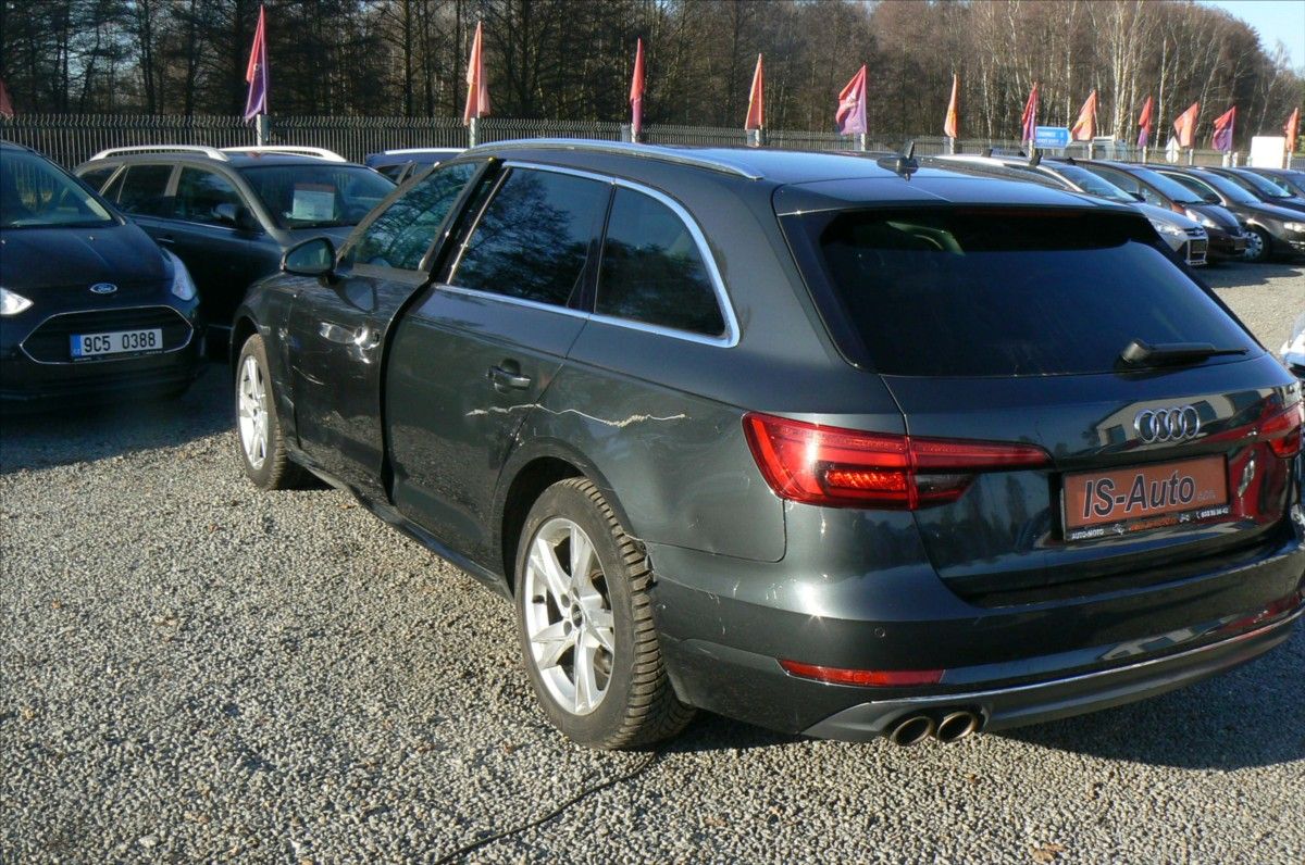 Audi A4 Avant, 2,0 TDi COMBI QUATTRO - fotka 4