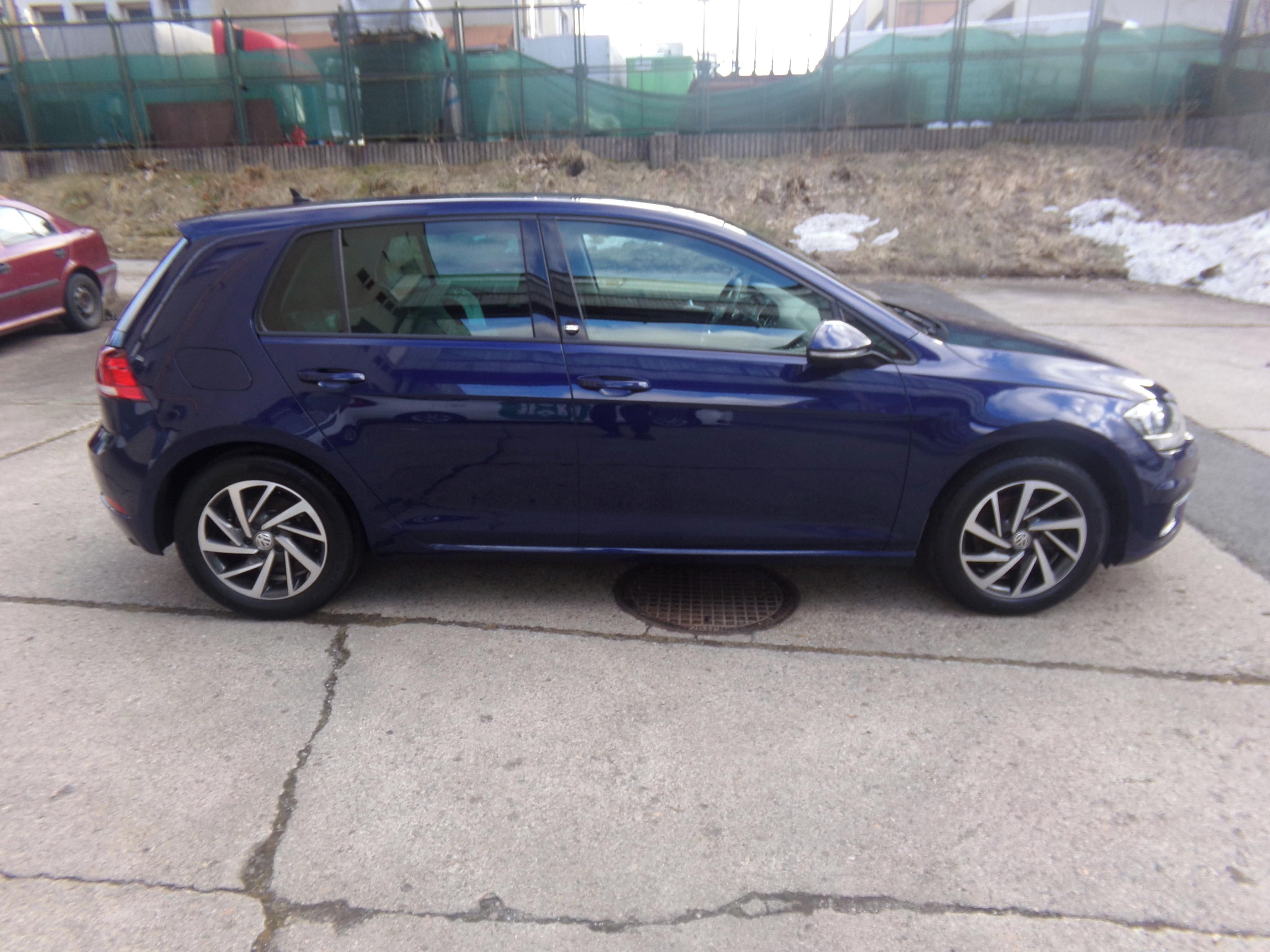 Volkswagen Golf, 1.5TSI SOUND - fotka 4