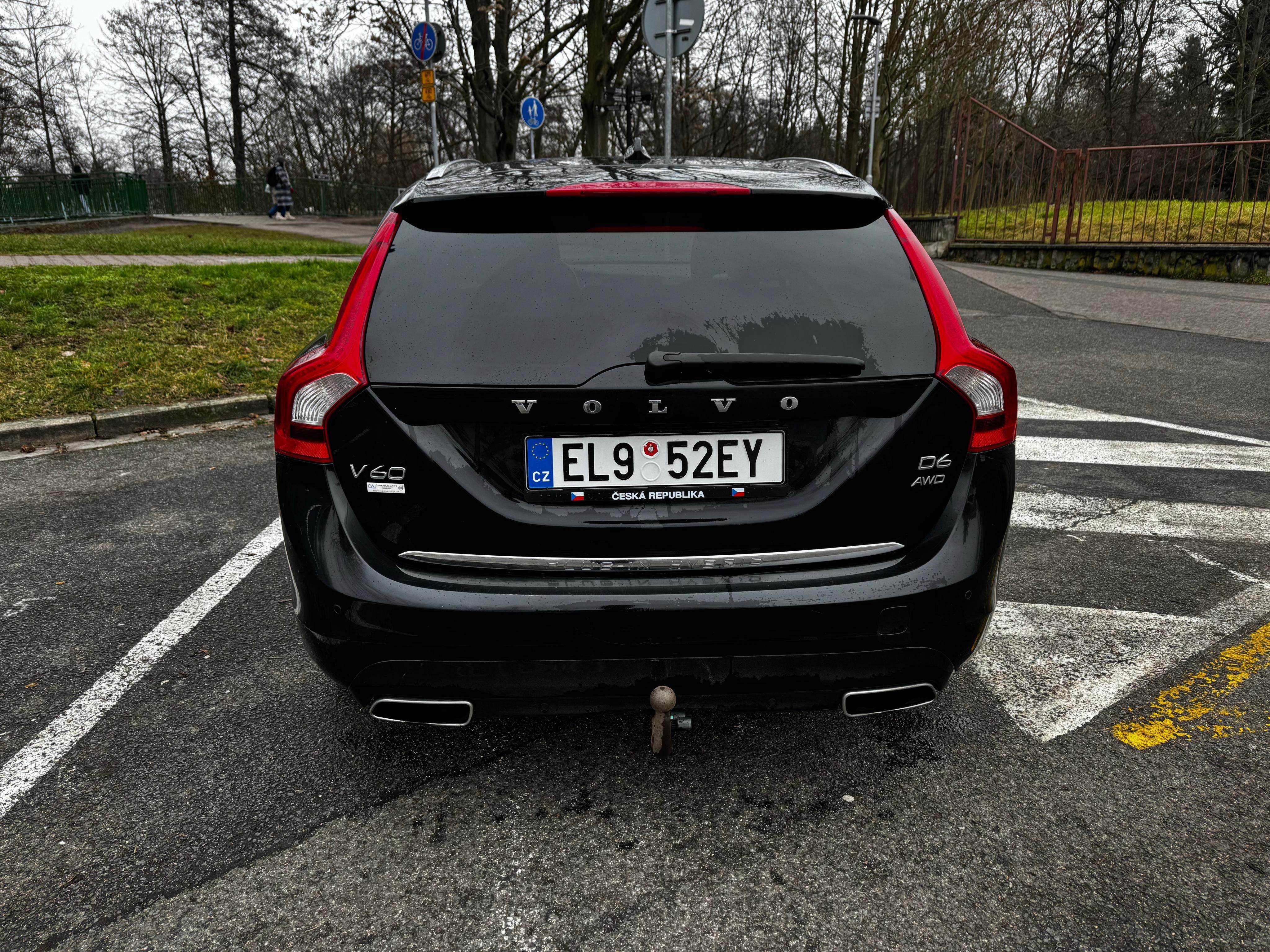 Volvo V60, Volvo V60 Hybrid (2.4 Diesel) - fotka 4