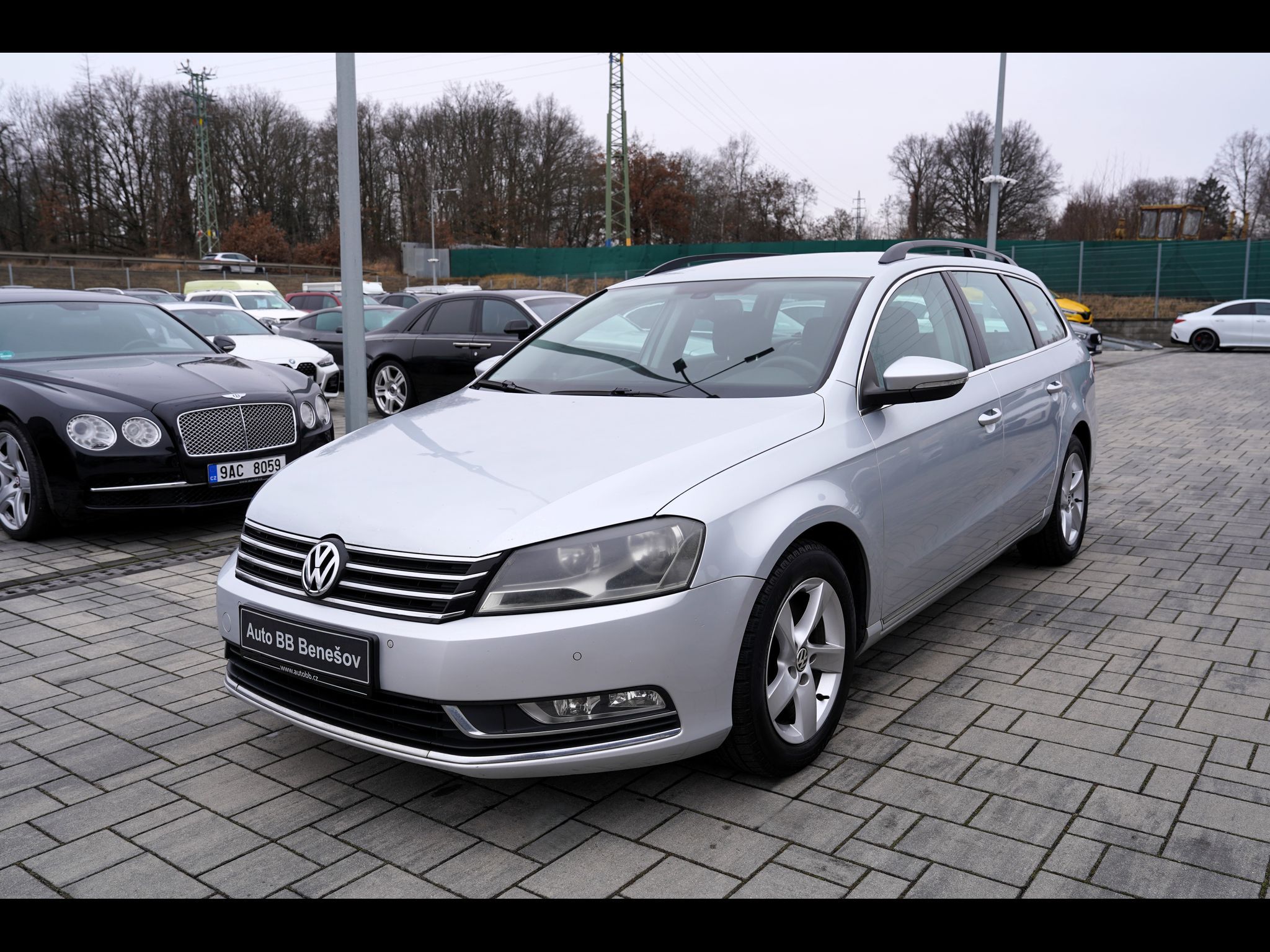 Volkswagen Passat, 2.0 TDI kombi DSG/17"Al./170PS - fotka 2