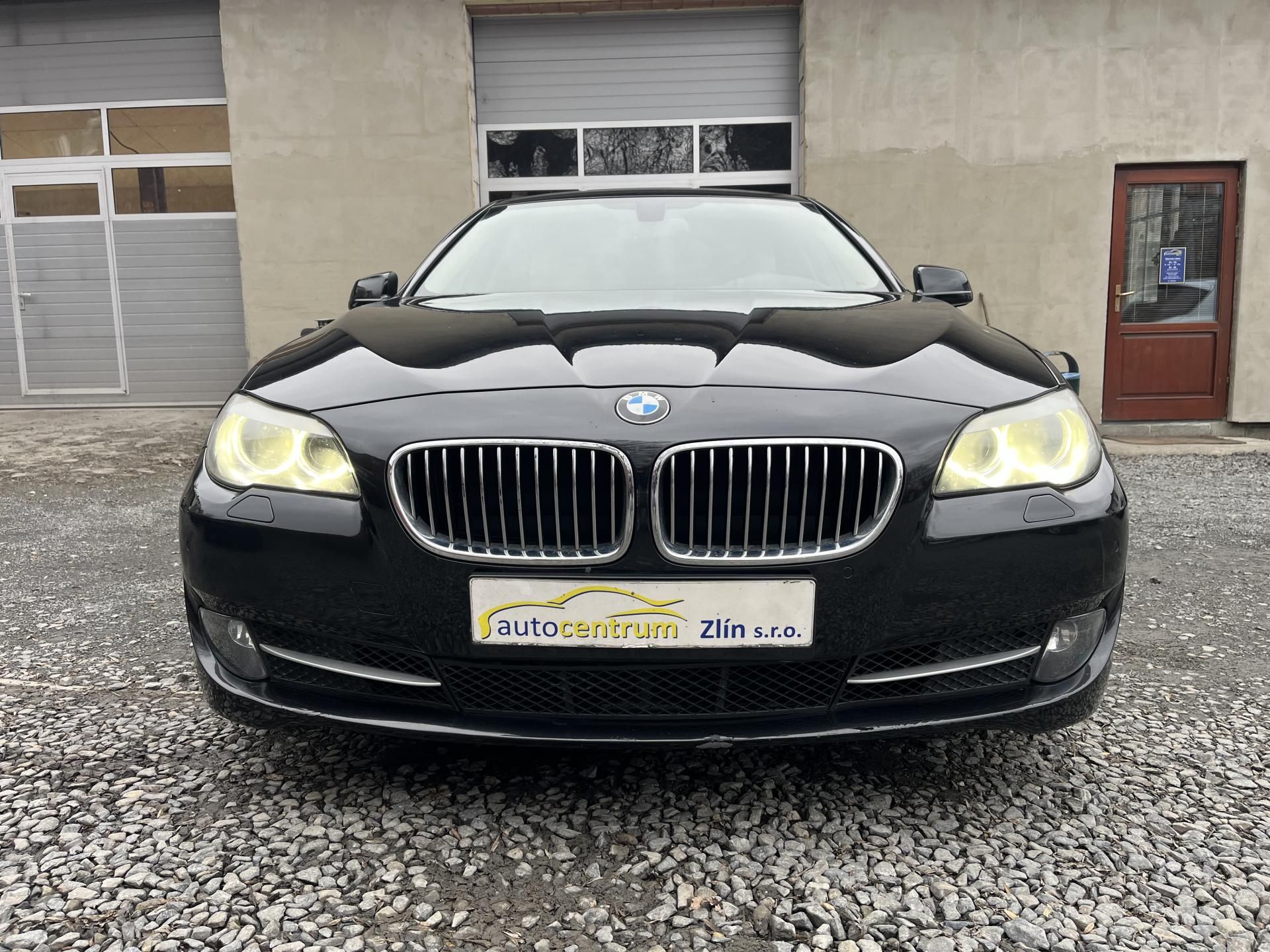 BMW Řada 5, 2,0D 135 Kw NAVI,SV.KŮŽE,XENON - fotka 2