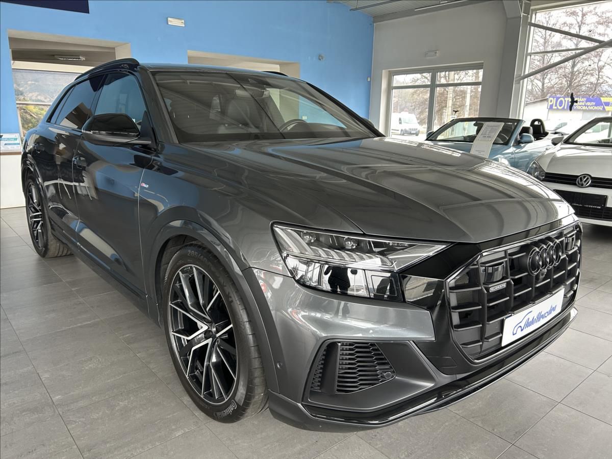 Audi Q8, 3,0   55TFSi,1.MAJ,ČR,S-LINE,D