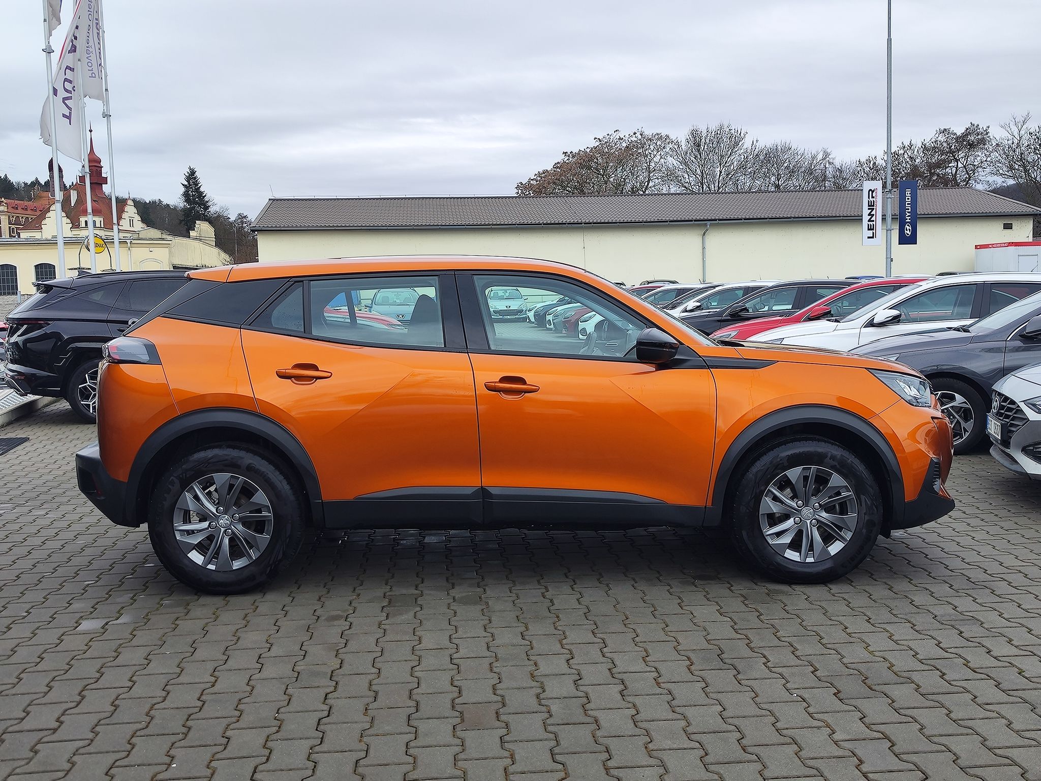 Peugeot 2008, 1.2 Puretech/74kW Active Pack - fotka 4