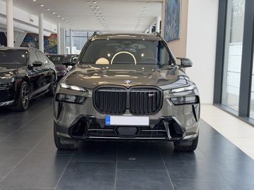 xDrive40d
